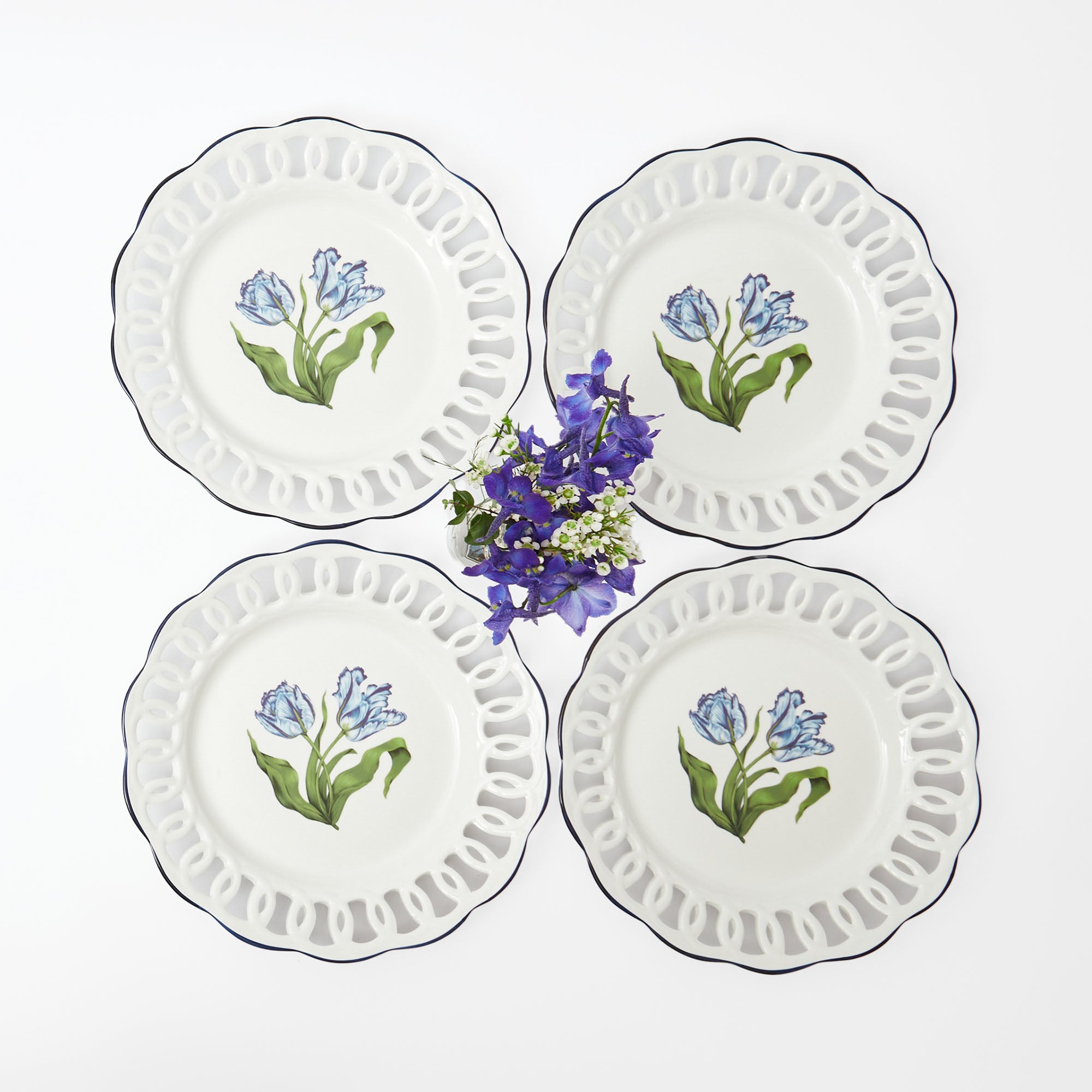 Queen Bee Plate, Porcelain – Angioletti Designs