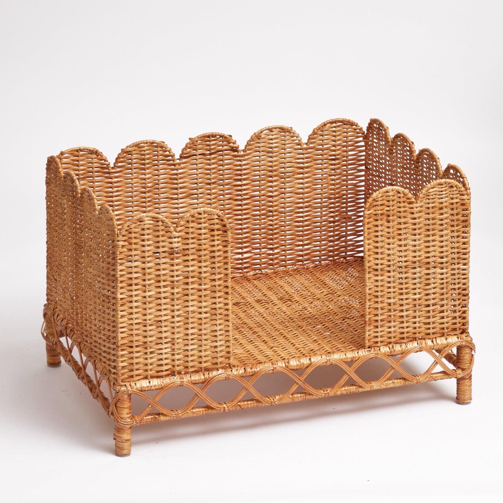 Raised wicker dog bed hotsell