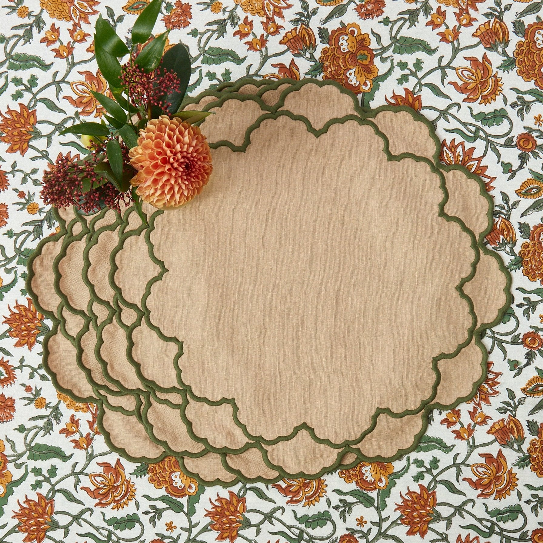 Lily Sand & Green Placemats (Set of 4)