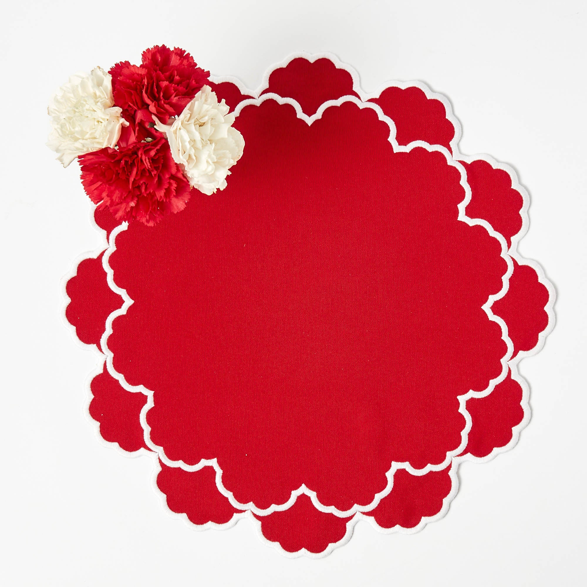 Lily Red & White Placemats (Set of 4)