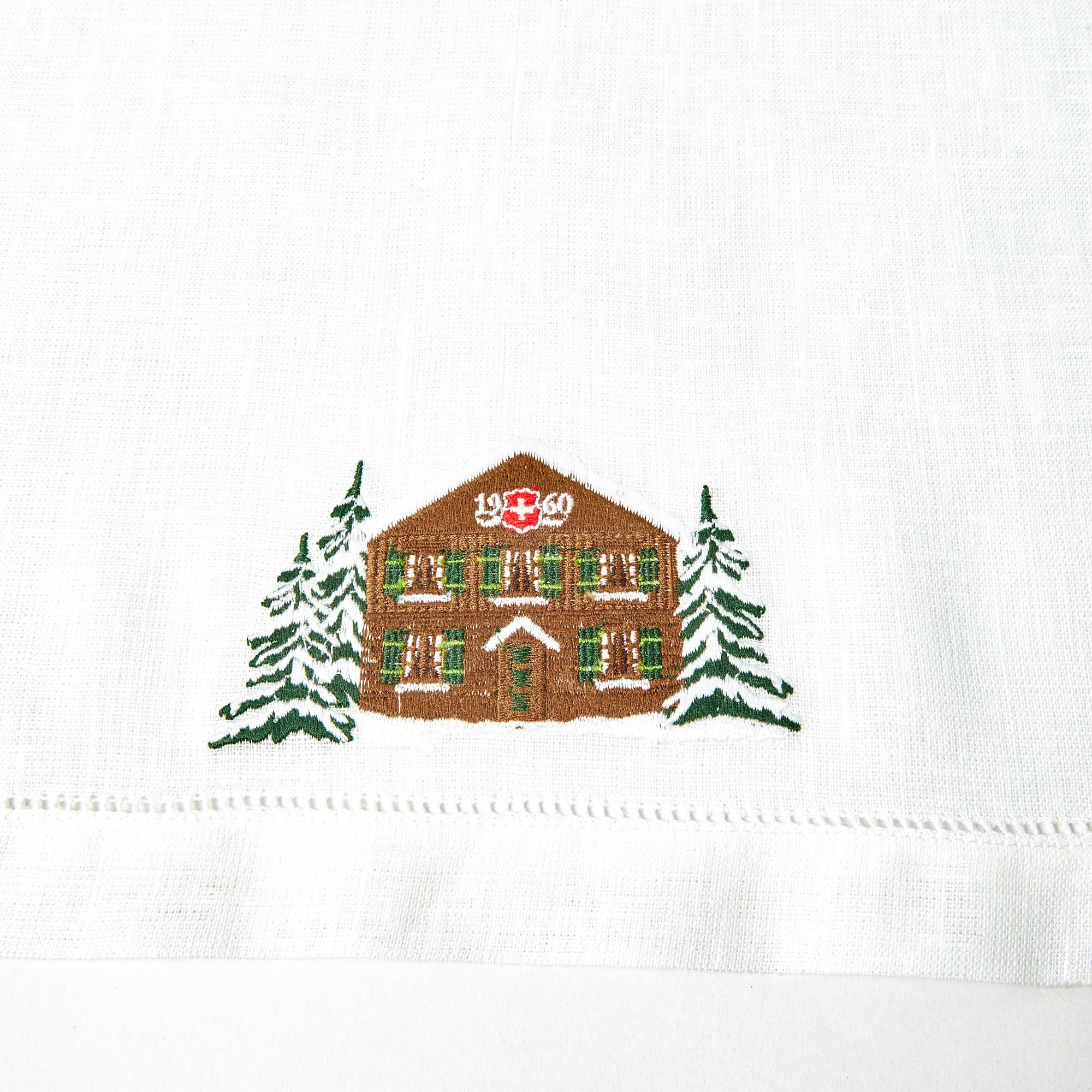 Alpine Chalet White Linen Napkins (Set of 4)