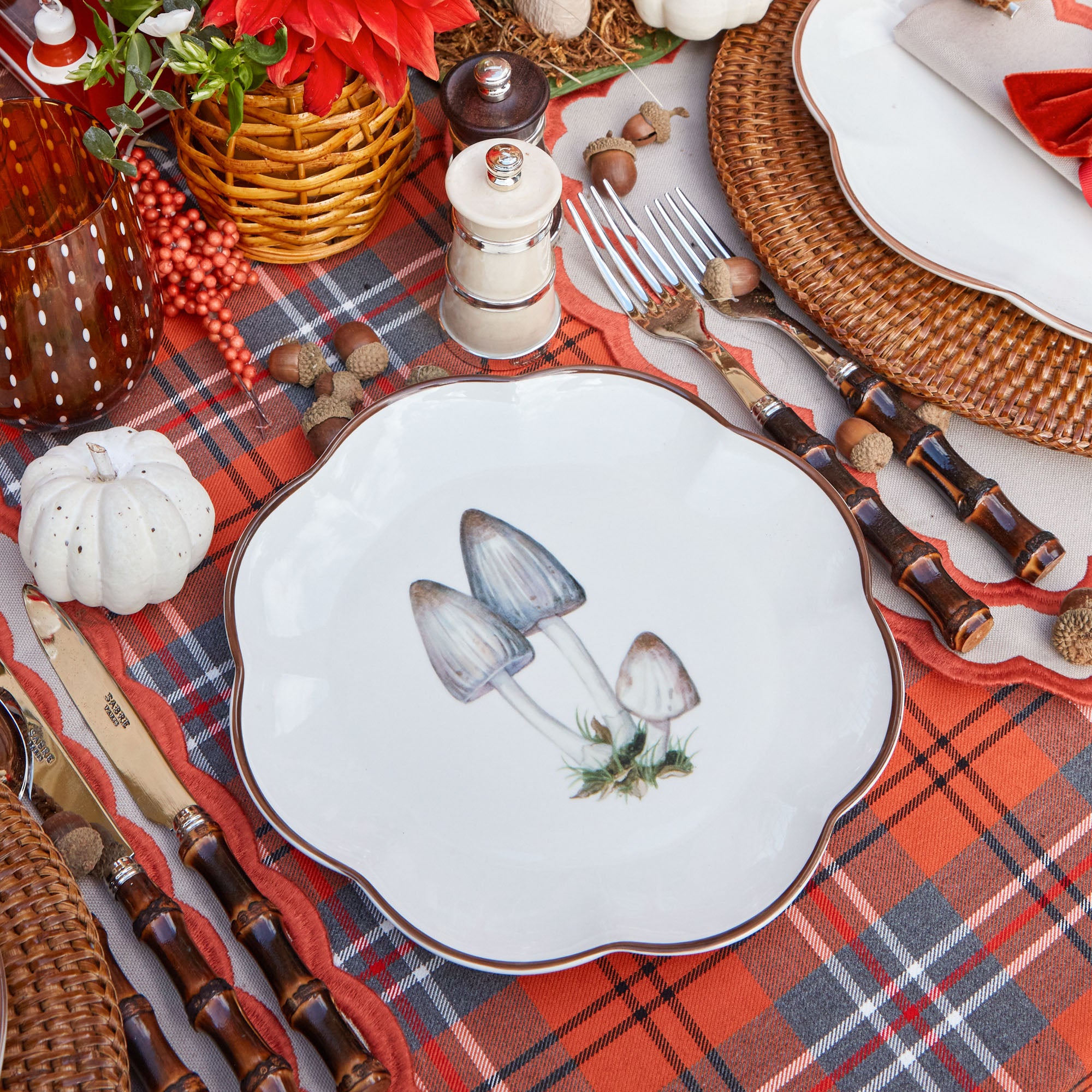 Redefine your dining aesthetics with the Scalloped Mushroom Starter Plates, now available in a set of 28.