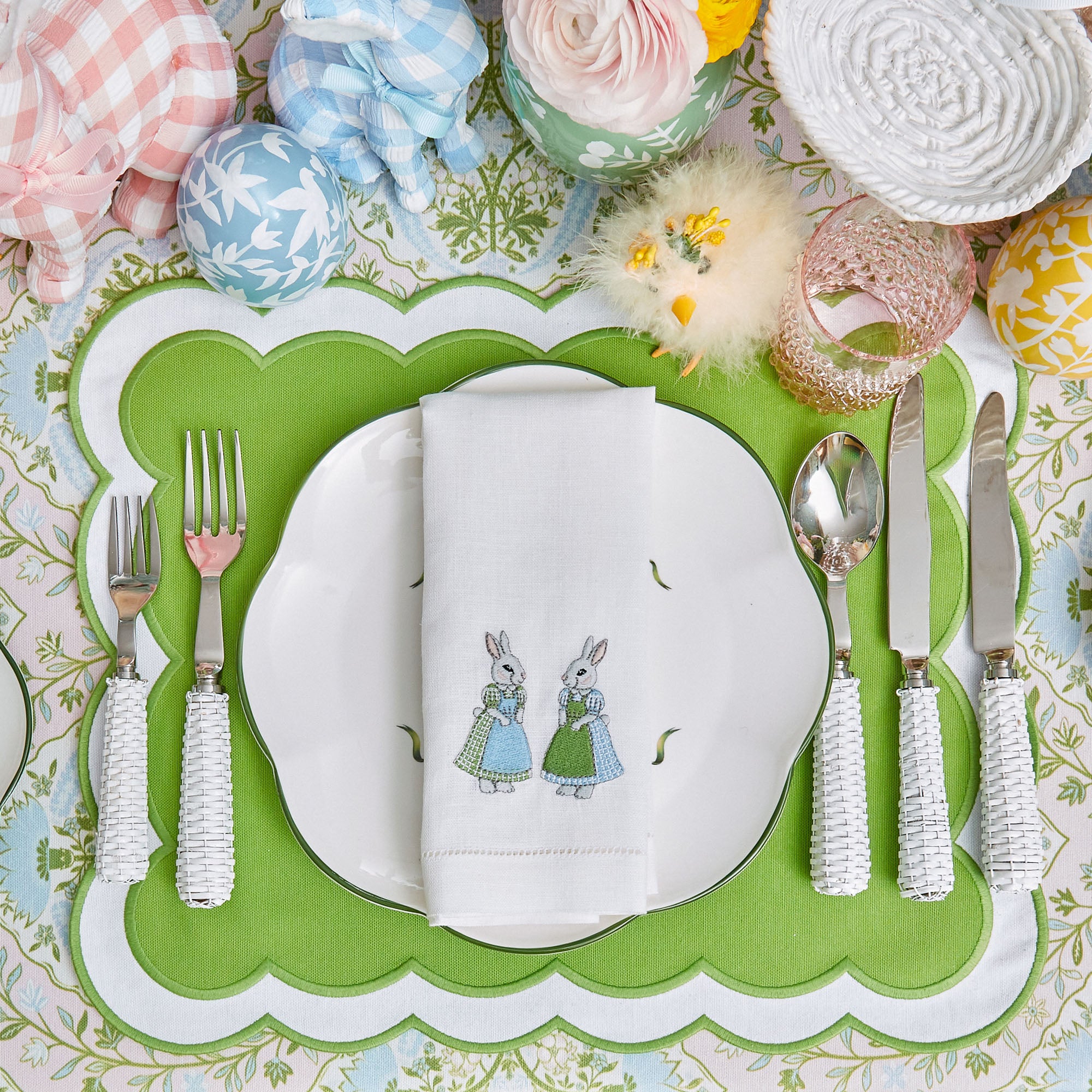 Serena Green Appliqué Placemats (Set of 4)