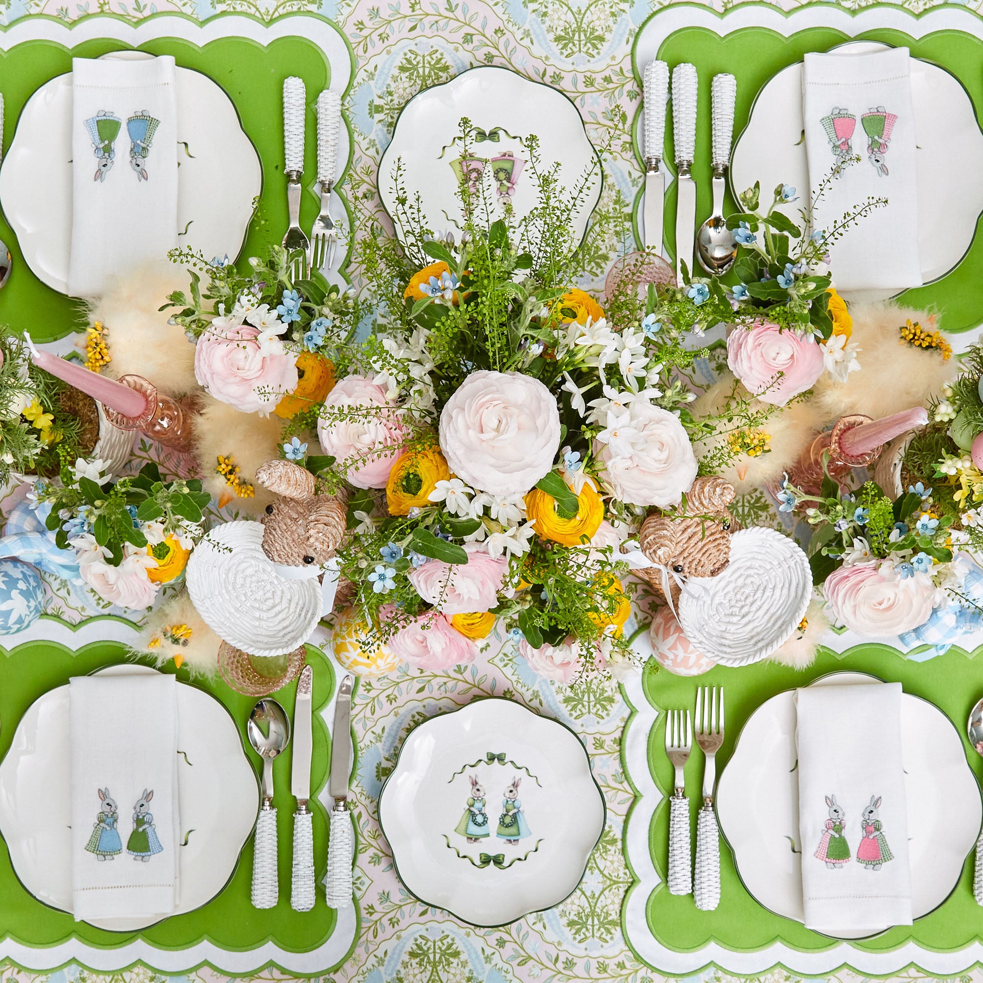 Serena Green Appliqué Placemats (Set of 4)