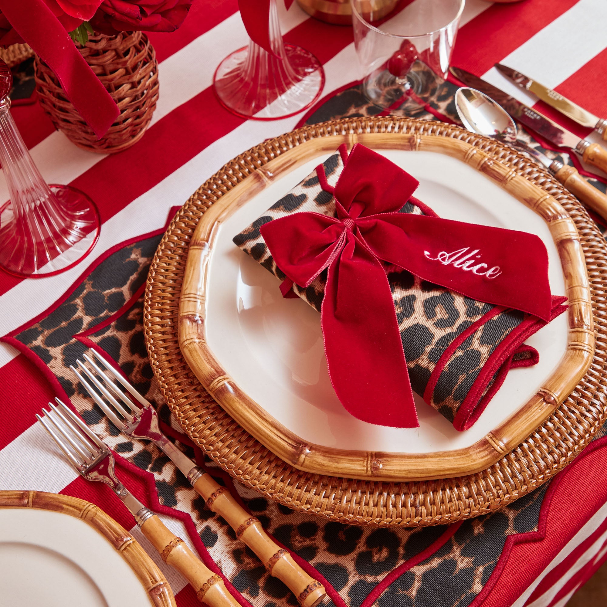 Personalisable Berry Red Napkin Bow– Mrs. Alice