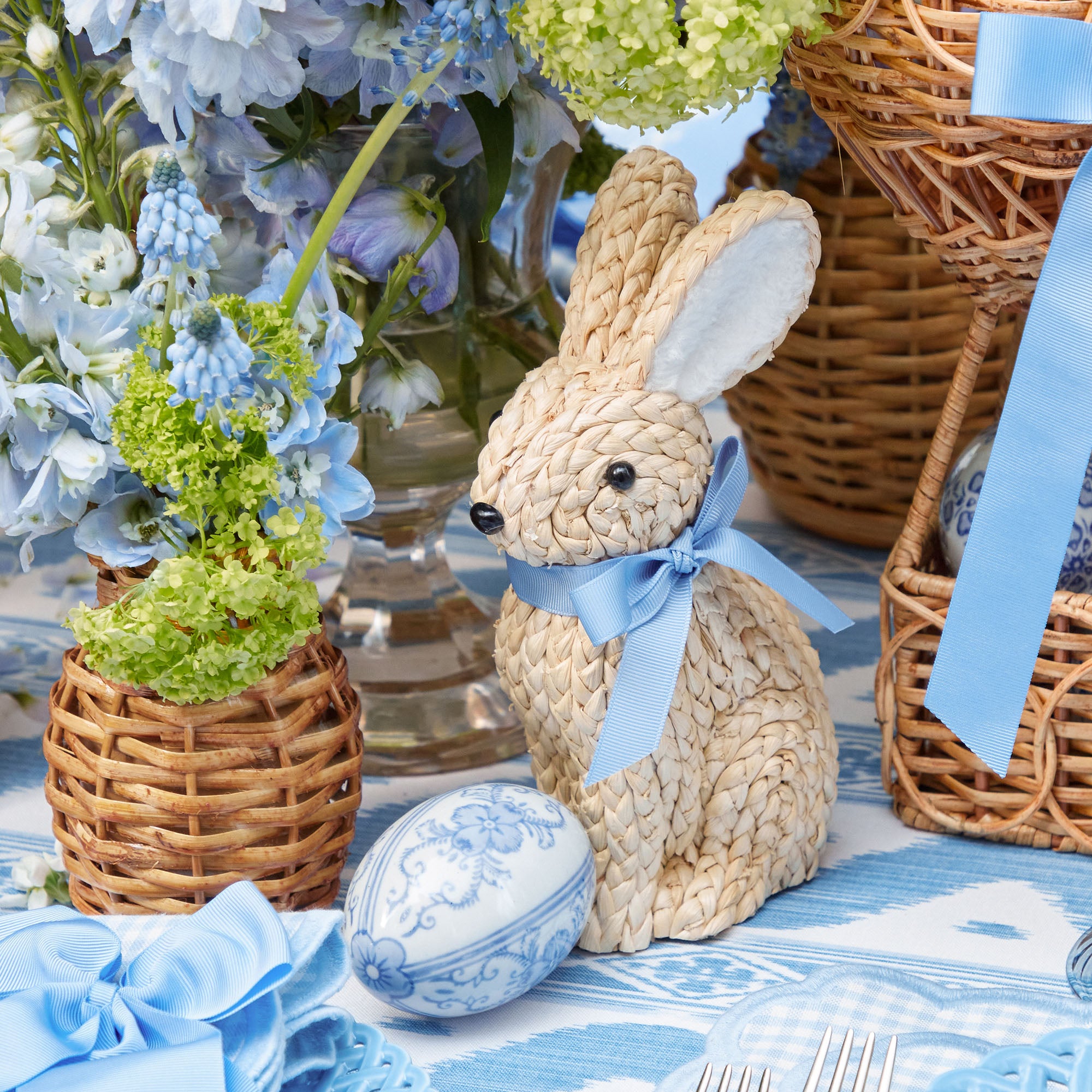 Small Raffia Rabbit (Pair)