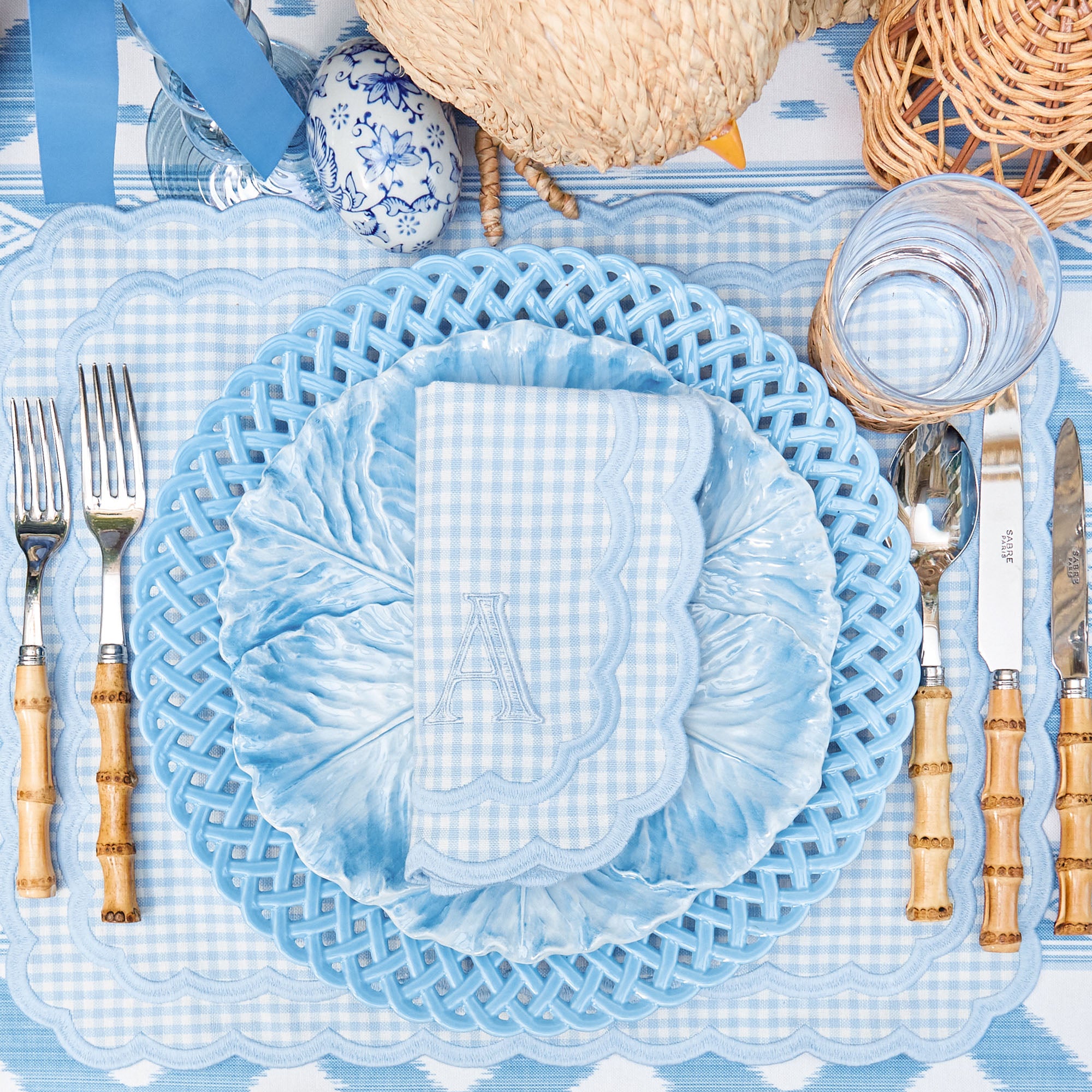 Lovely set of fashion six French vintage check napkins - serviettes de table in blue and beige, 44 cm square approx