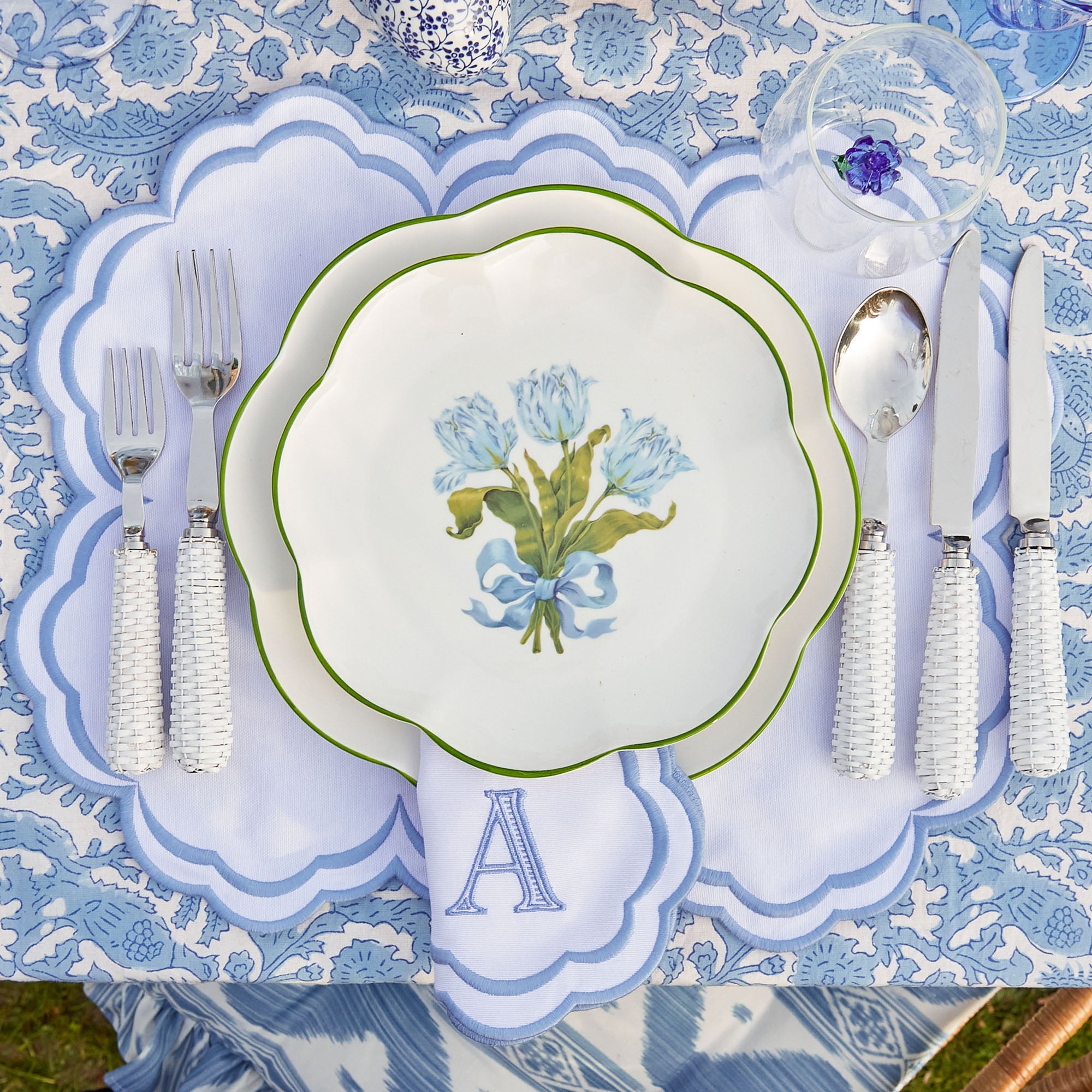 Serena White Placemats (Set of 4)