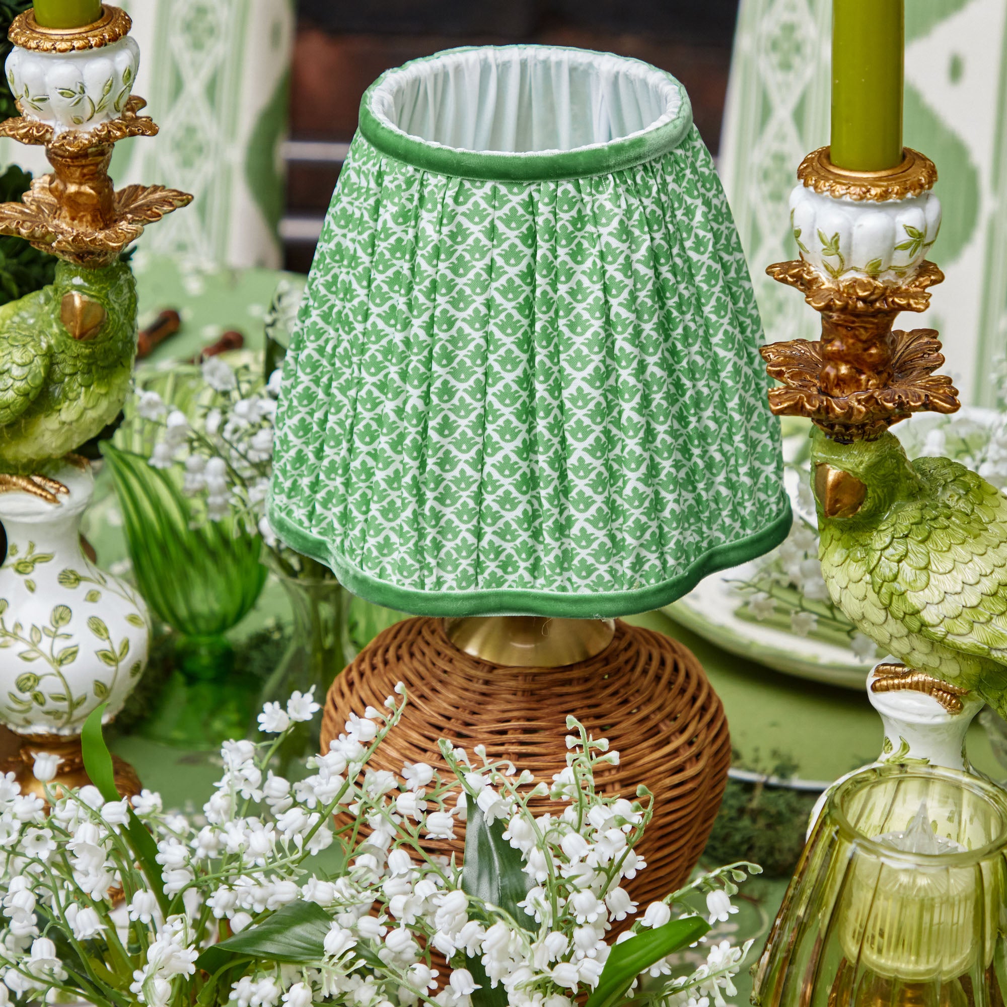 Green Lotus Lampshade (18cm)