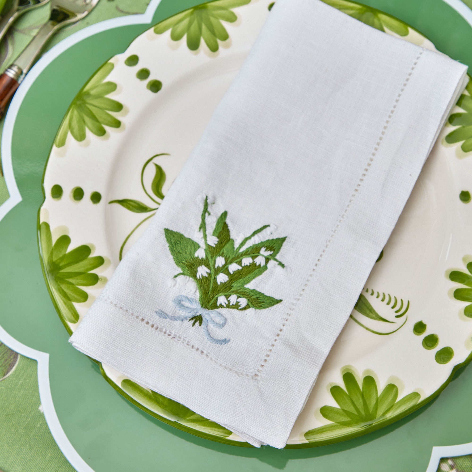 Lily of the Valley White Linen Napkins (Set of 4)