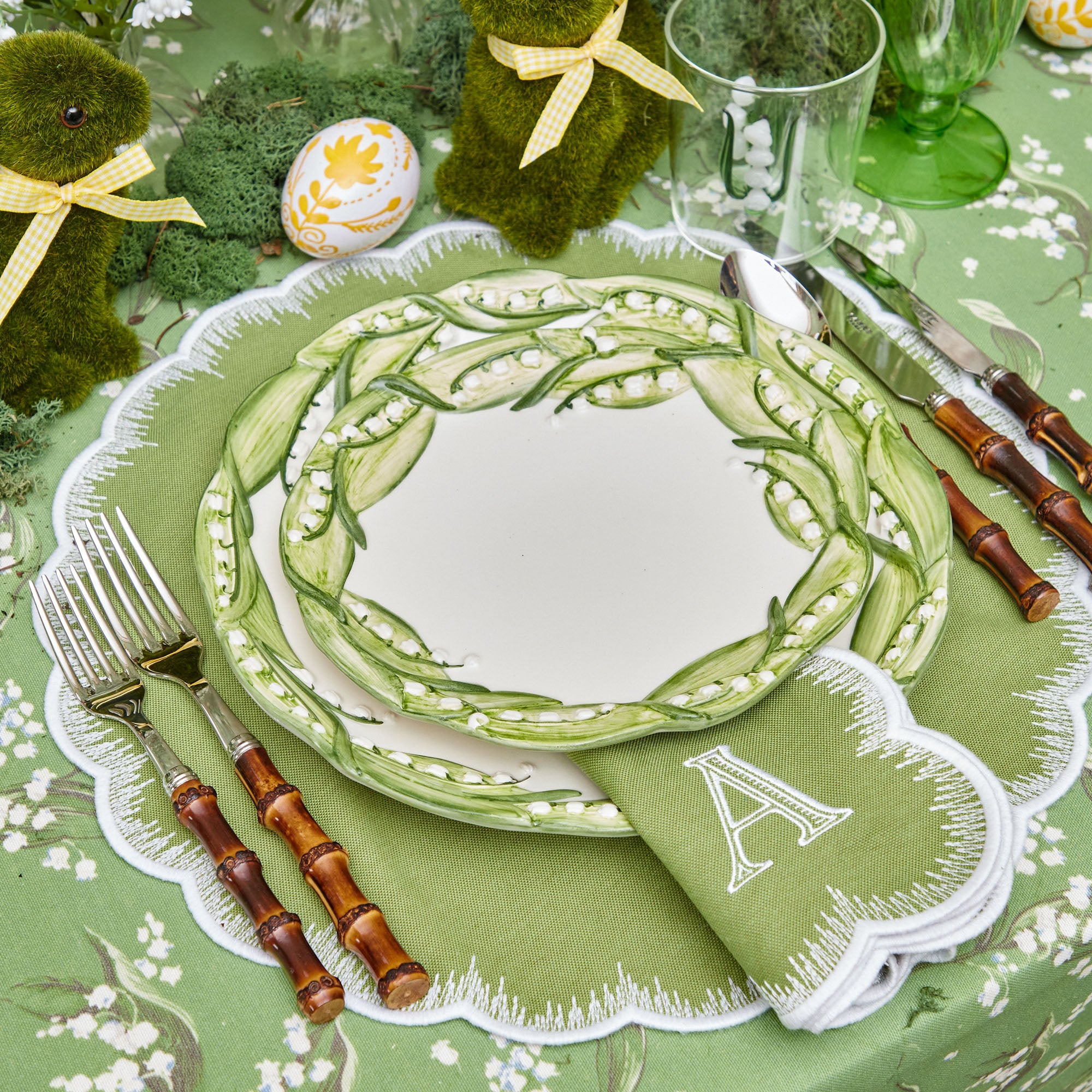 Whirl Bead Table Setting for online 4 - Embroidered Placemats, Coasters & Napkin RingsColor: Light GreenSet of 4