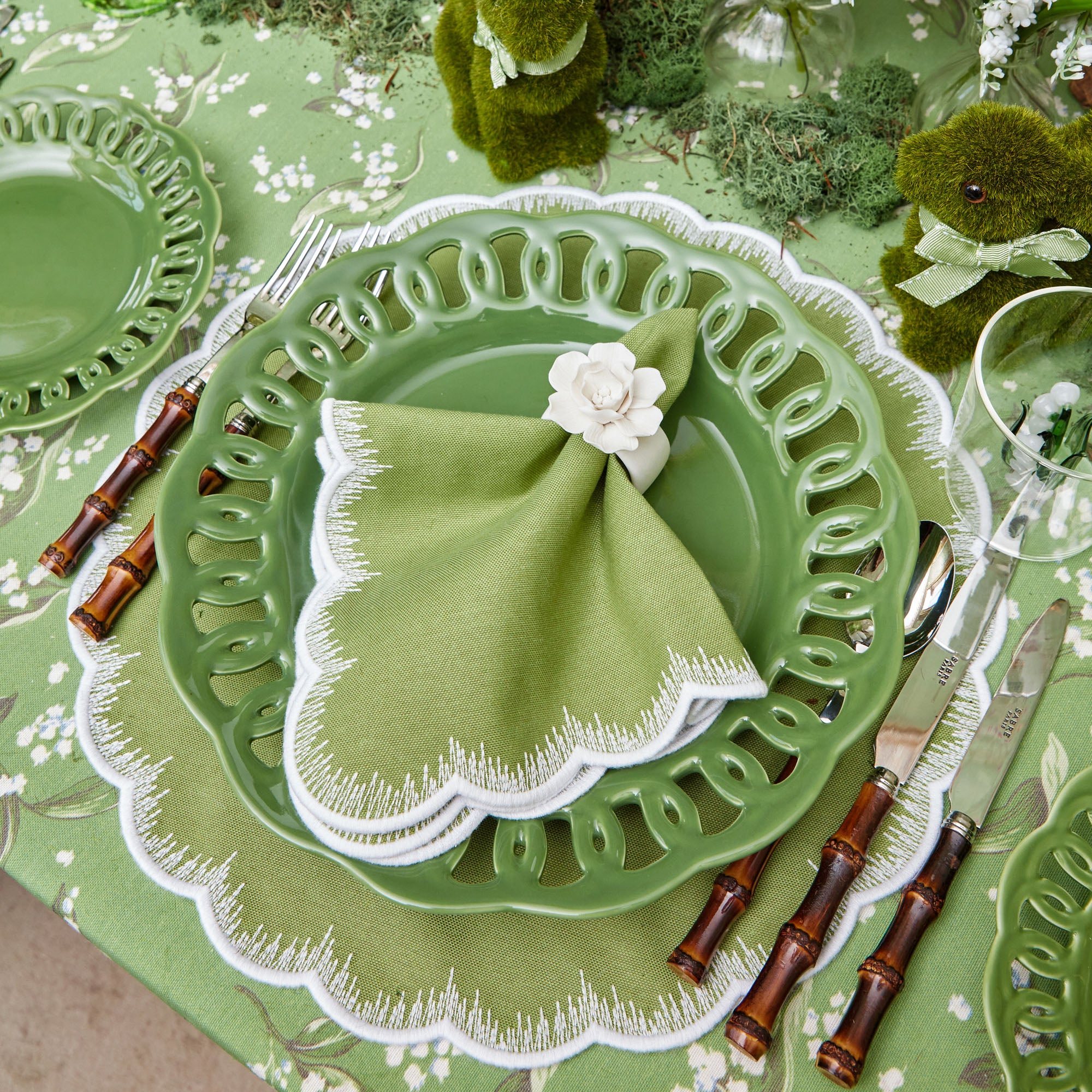 Green Lace Dinner Plate