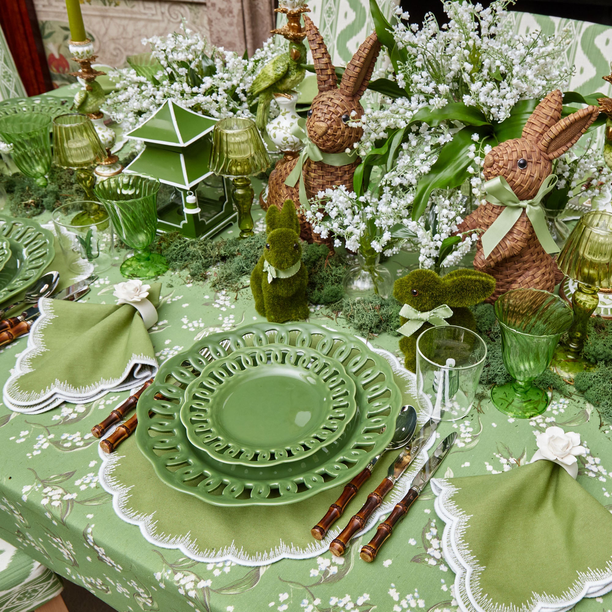 Green Lace Dinner Plate