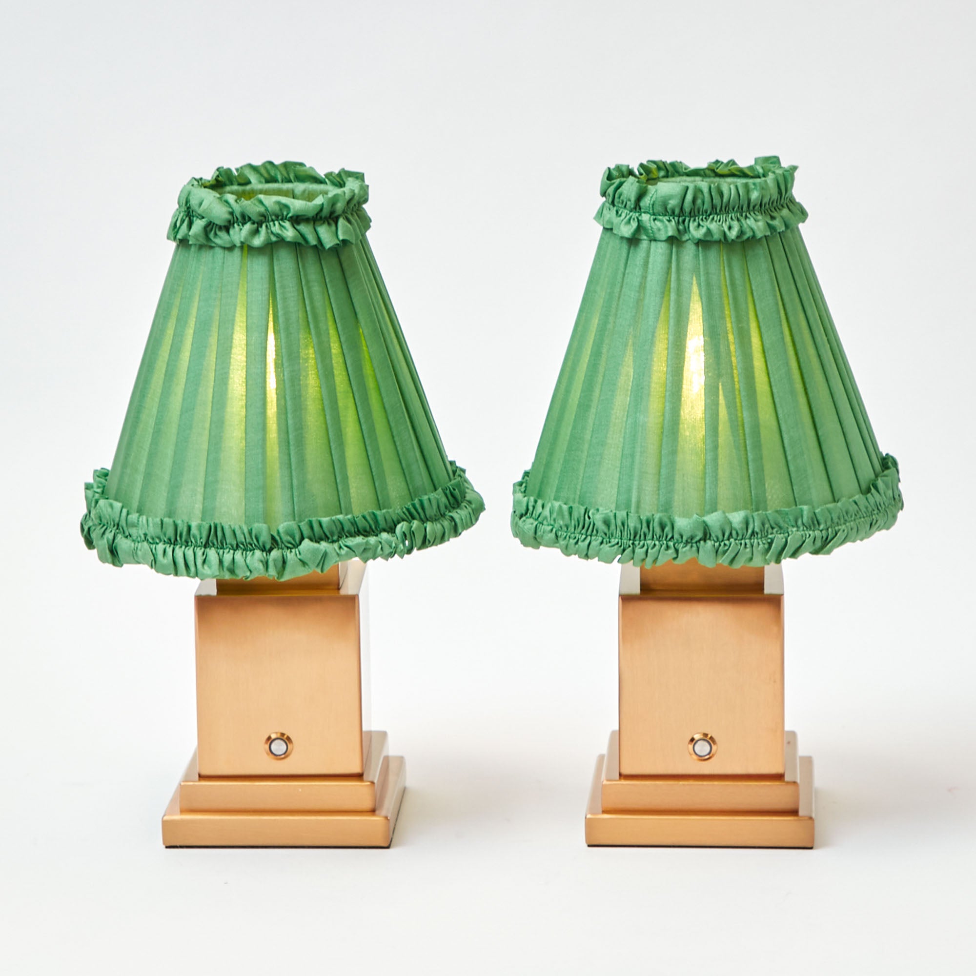 Rechargeable Lamp with Green Frilled Shade (18cm)