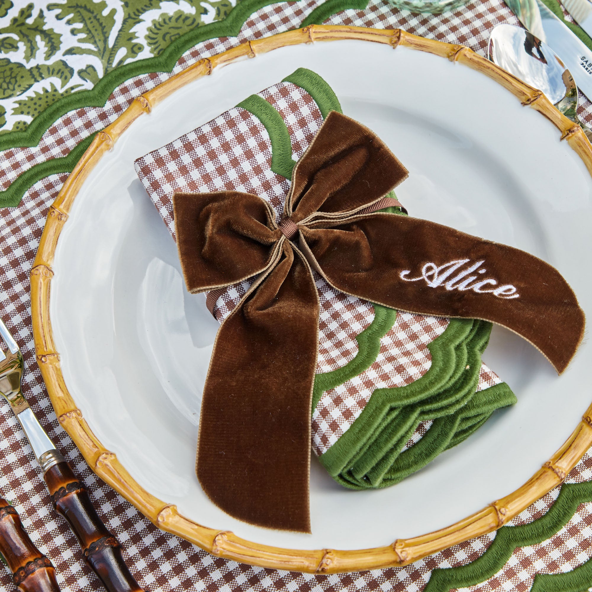 Eco-friendly and stylish: Nancy Bamboo Dinner Plate, a sustainable choice, brings a touch of nature to your table settings.