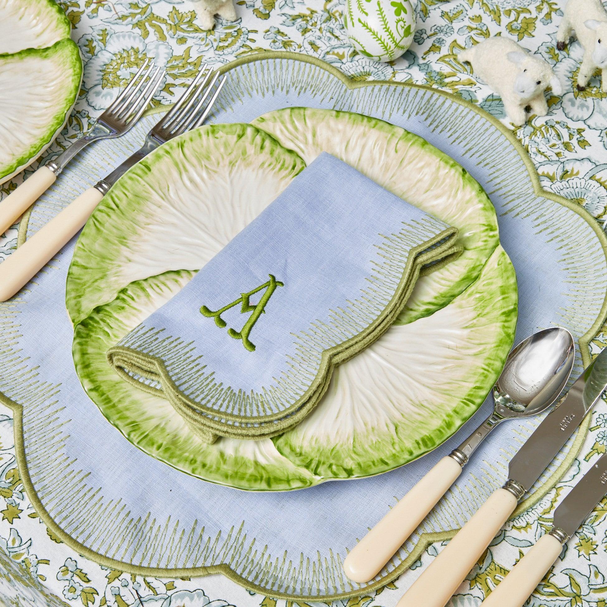 https://www.mrsalice.com/cdn/shop/files/alathea-blue-and-green-linen-placemats-set-of-4-mrs-alice-4_25fd4ce8-9df7-4082-9fa8-98f56c548397.jpg?v=1689354852