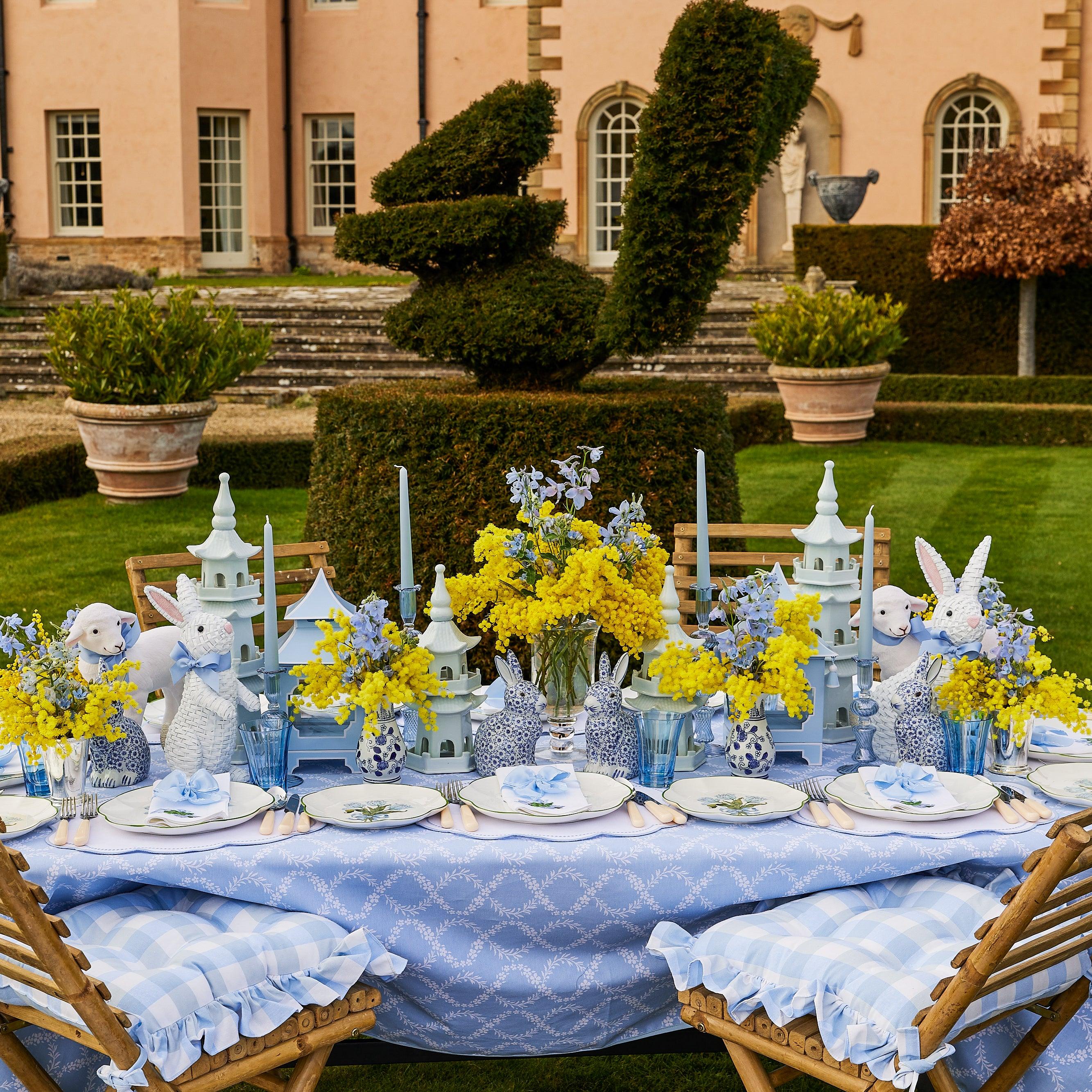 Blue Tulip Dinner Plates (Set of 4) - Mrs. Alice