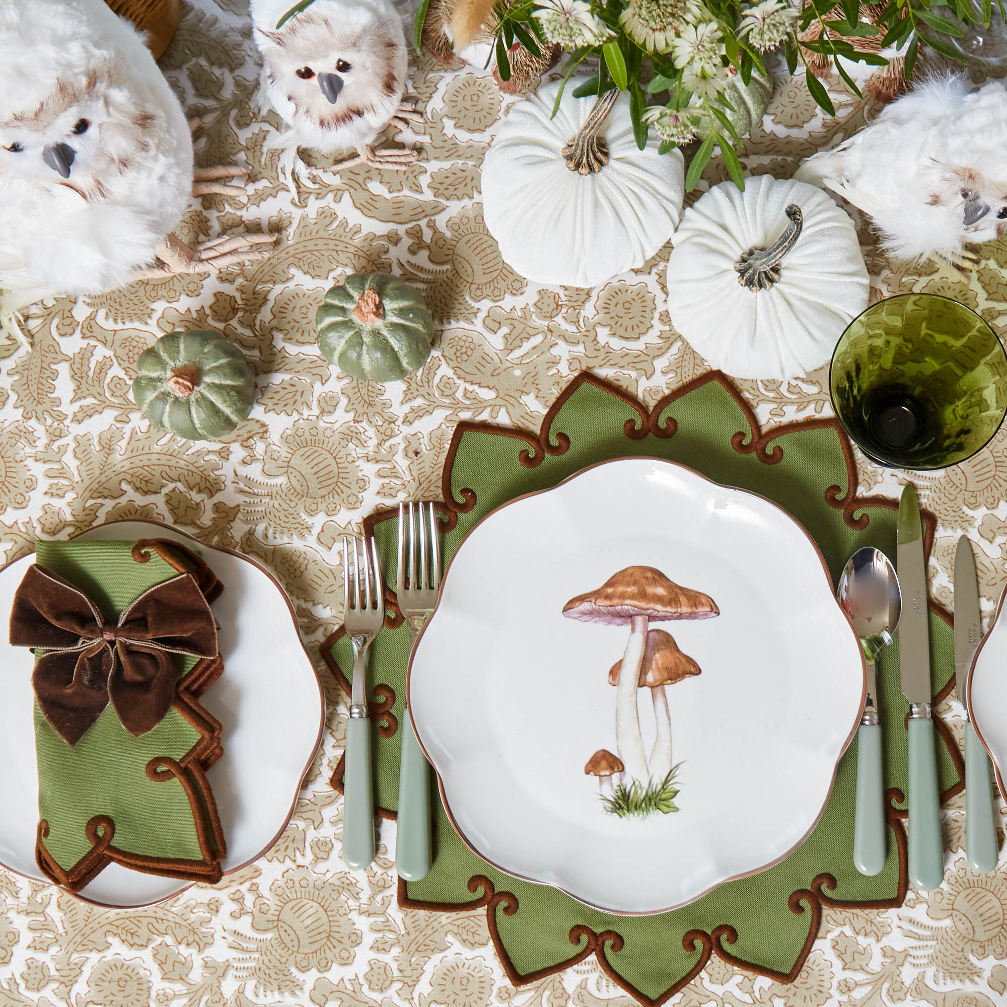 Scalloped Mushroom Dinner Plate