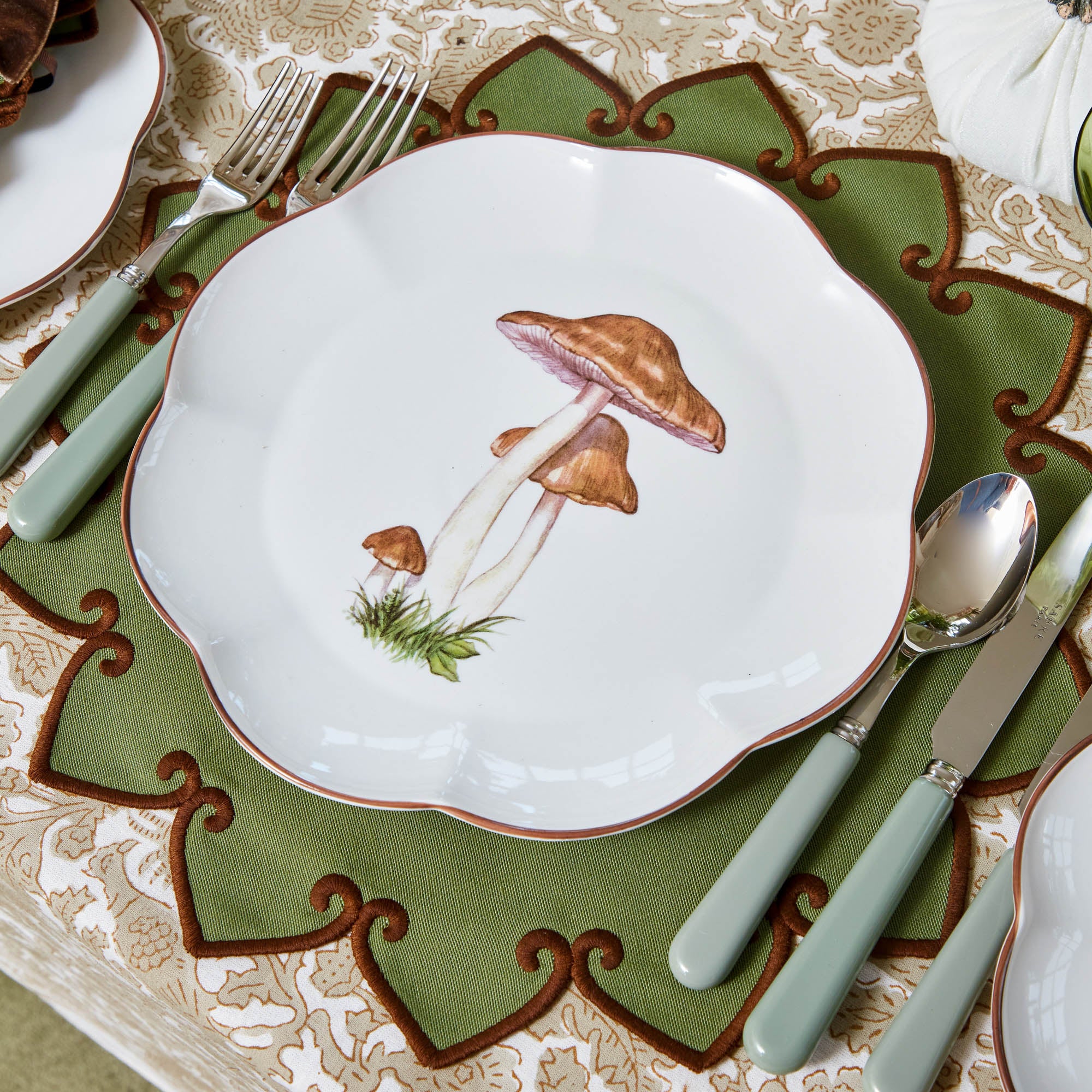 Scalloped Mushroom Dinner Plate