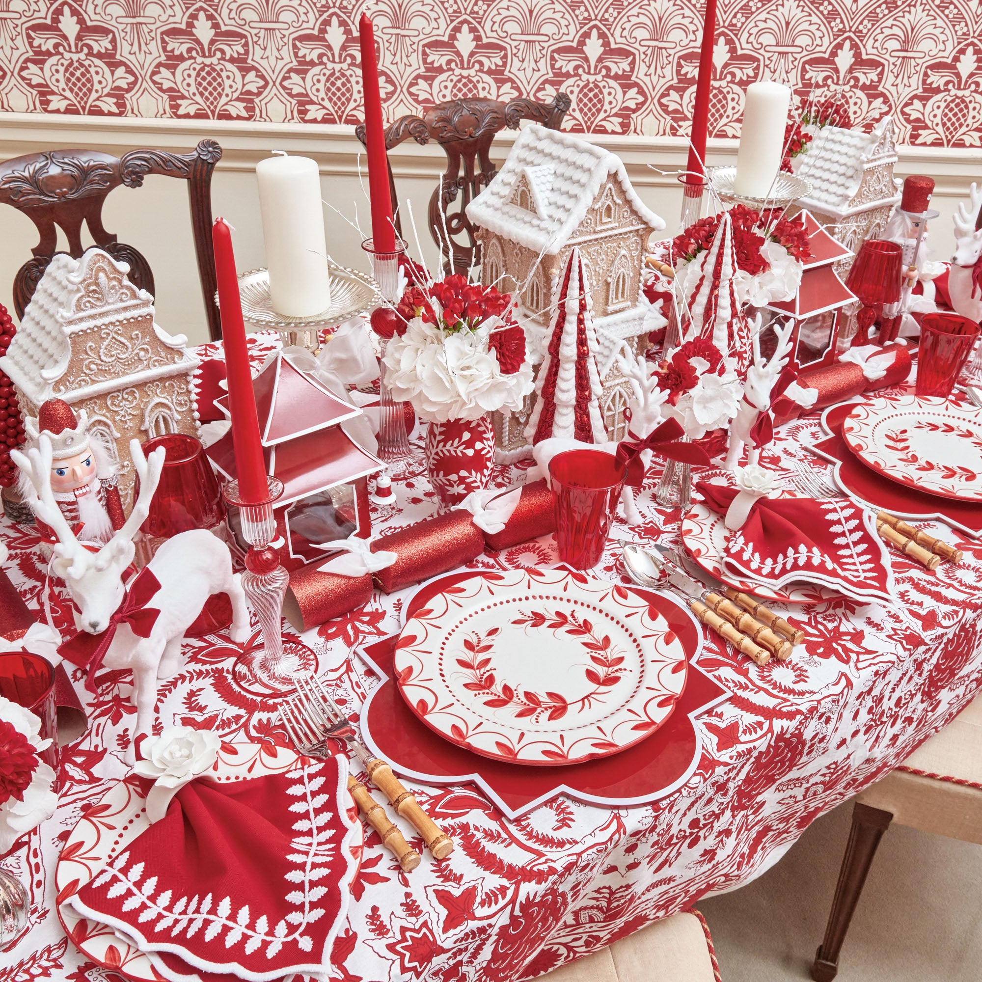 Red Berry White Linen Placemats (Set of 4) – Mrs. Alice