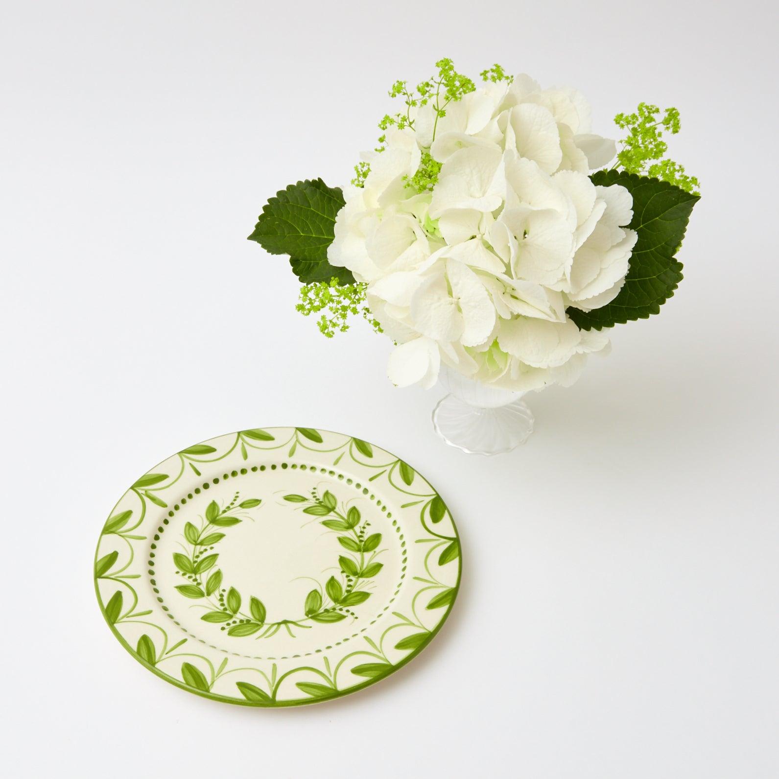 Green Garland Starter Plate - Mrs. Alice