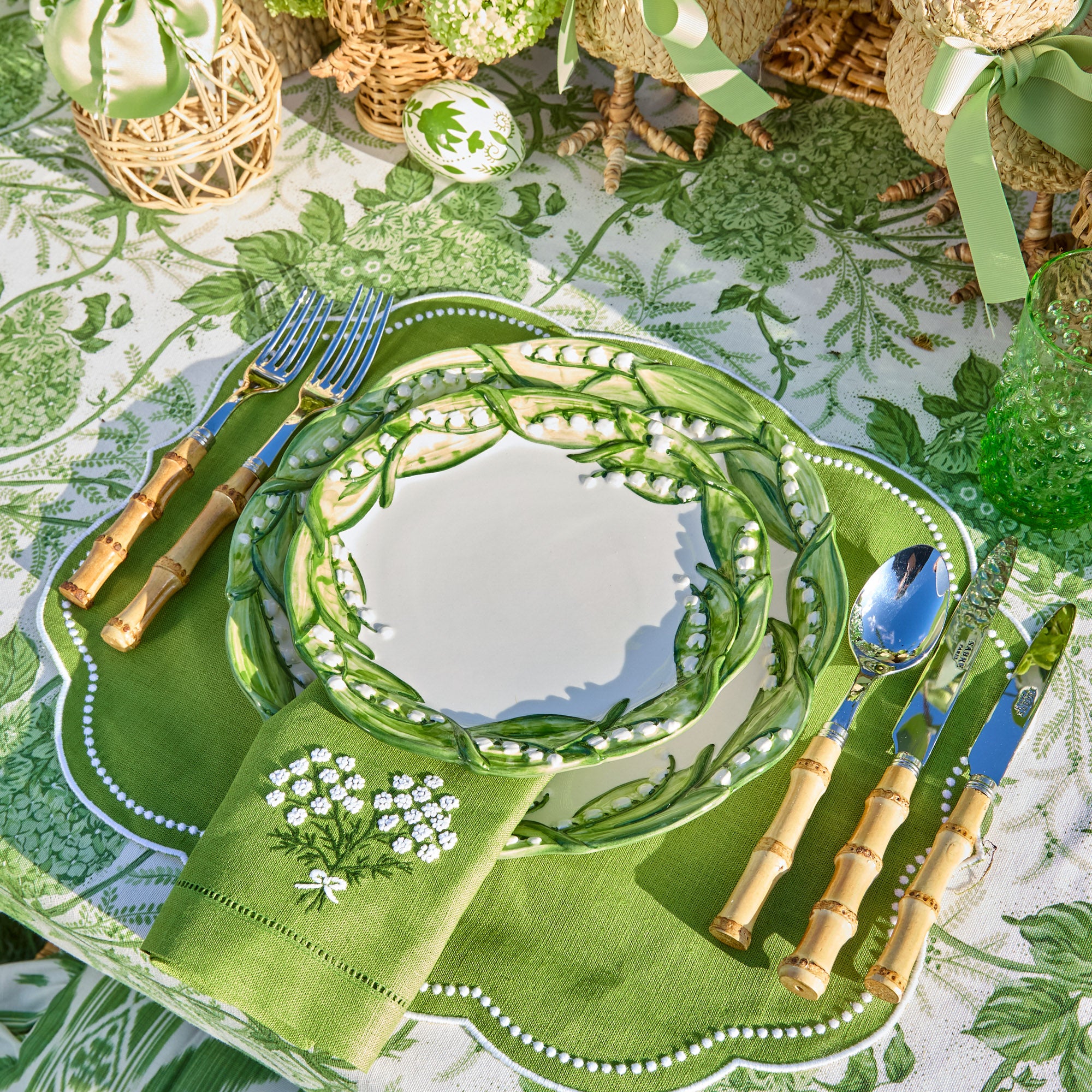 Eloise Green Placemats & Hydrangea Napkins (Set of 4)