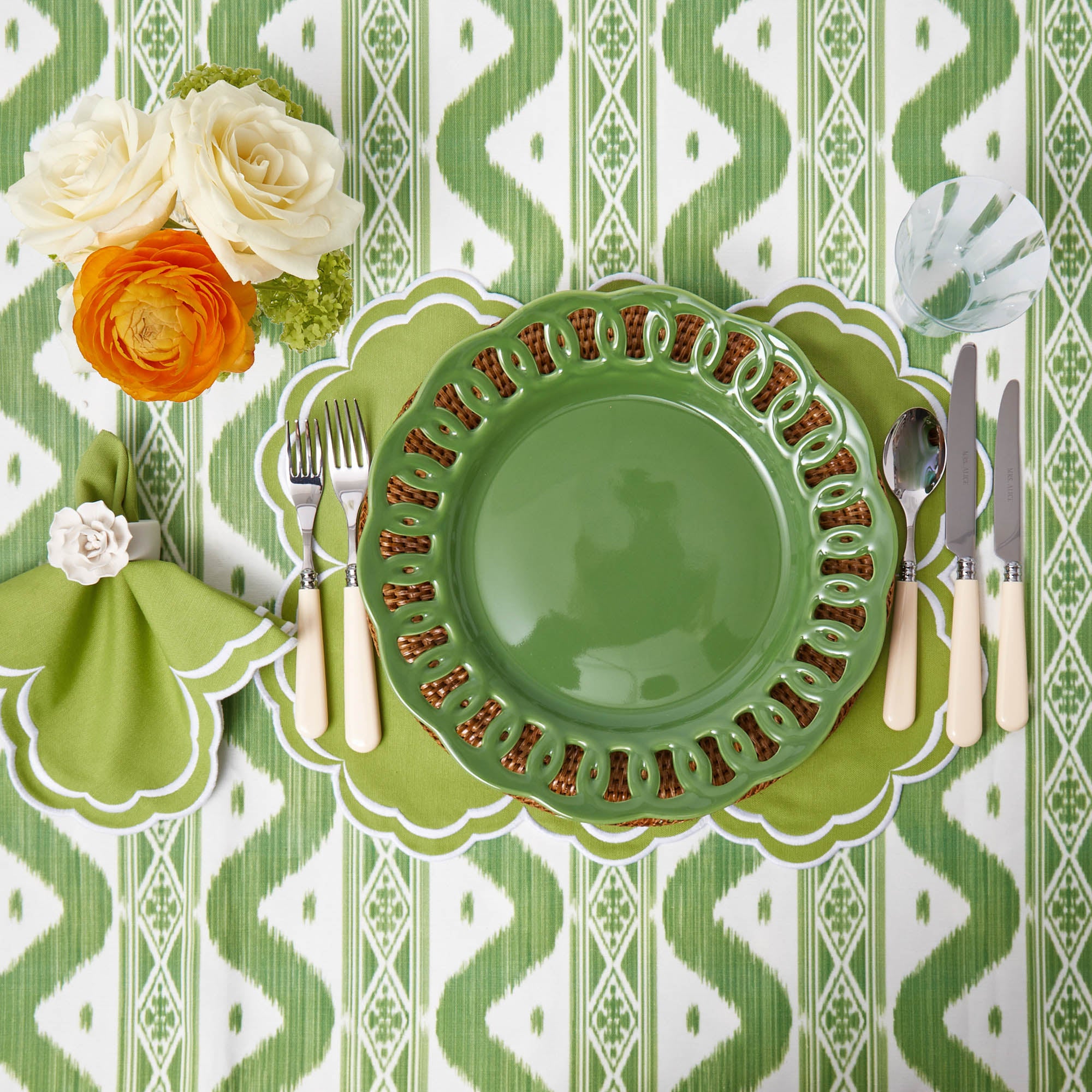 Green Lace Dinner Plate