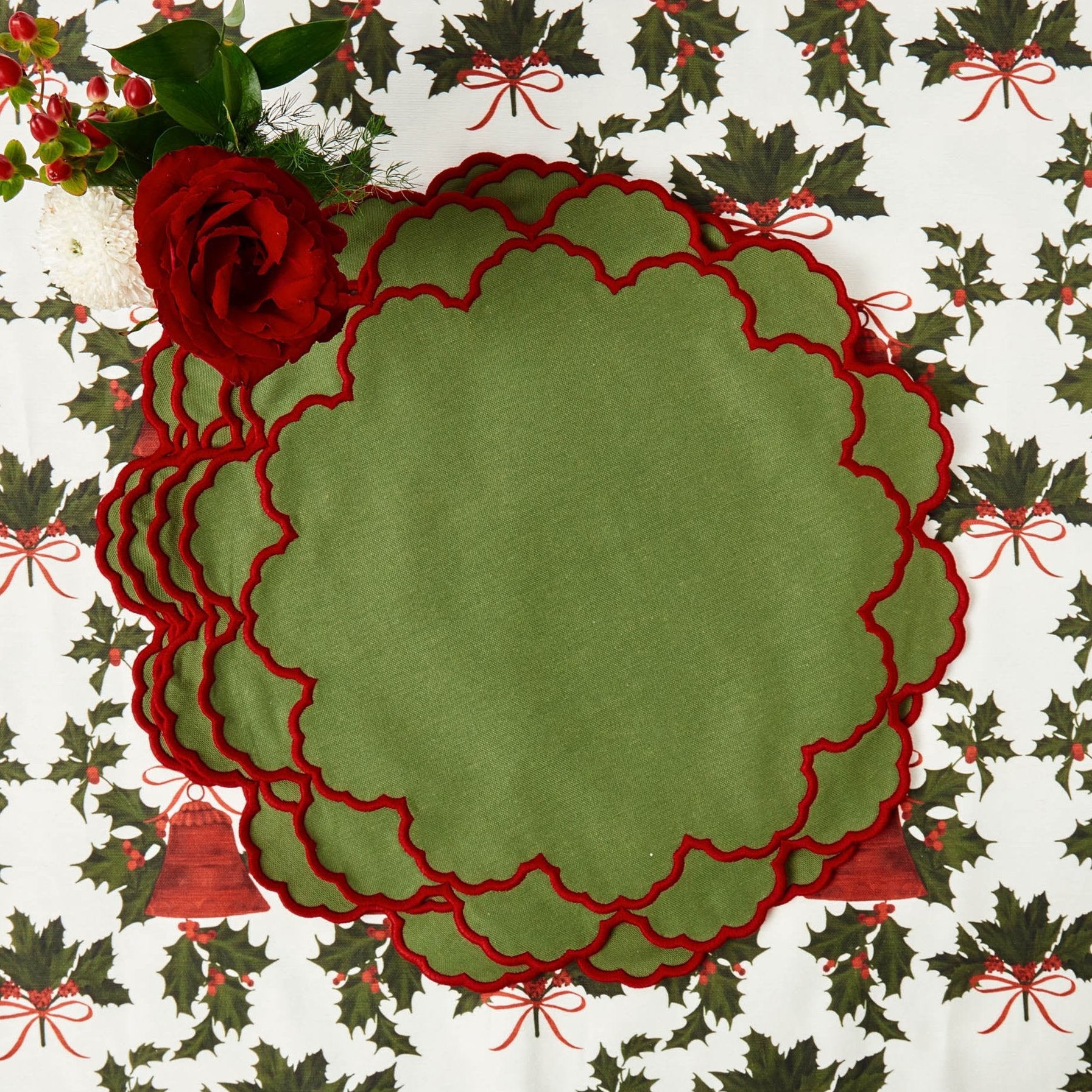 Lily Green & Red Placemats (Set of 4)