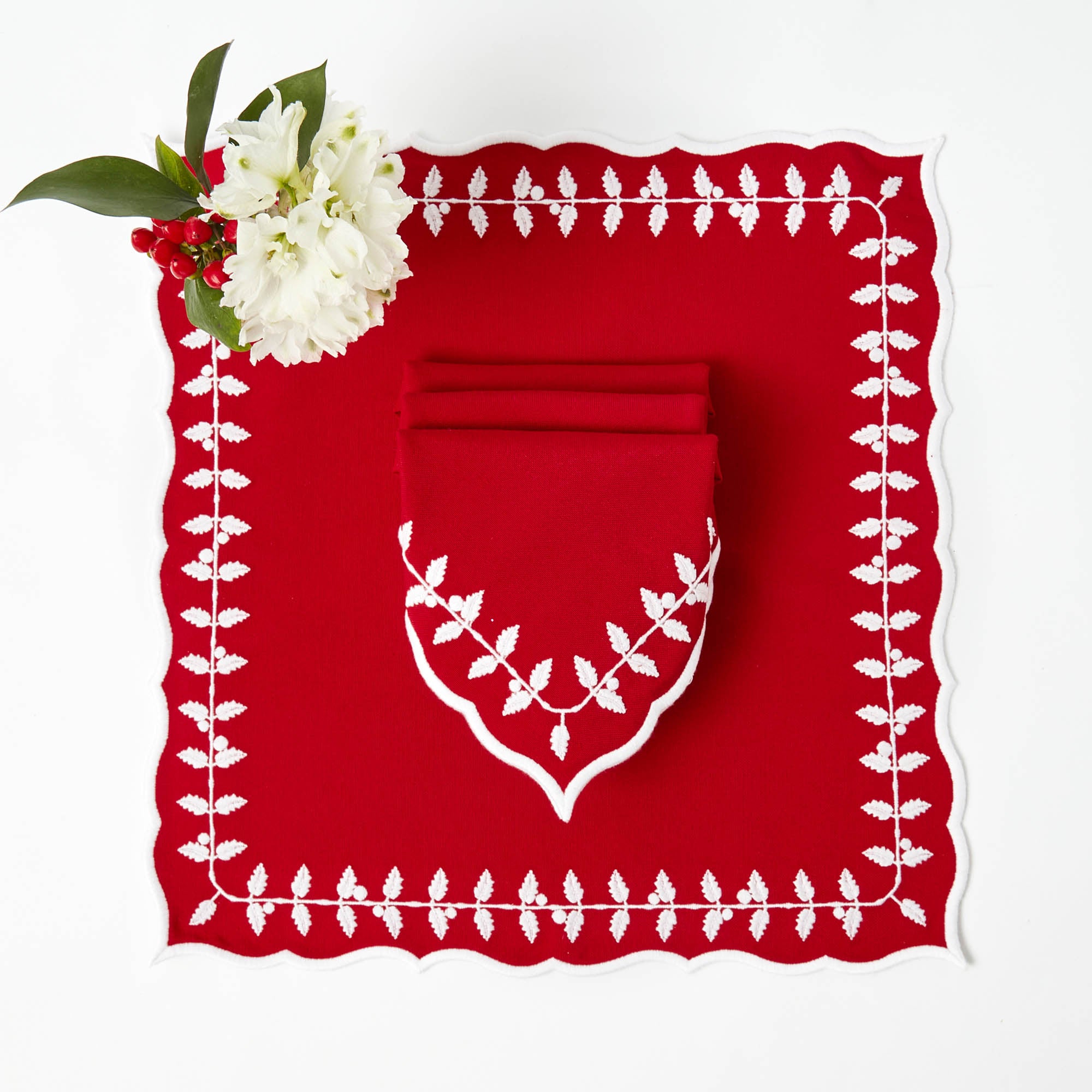 Red Bow Laurel Napkins (Set of 4)