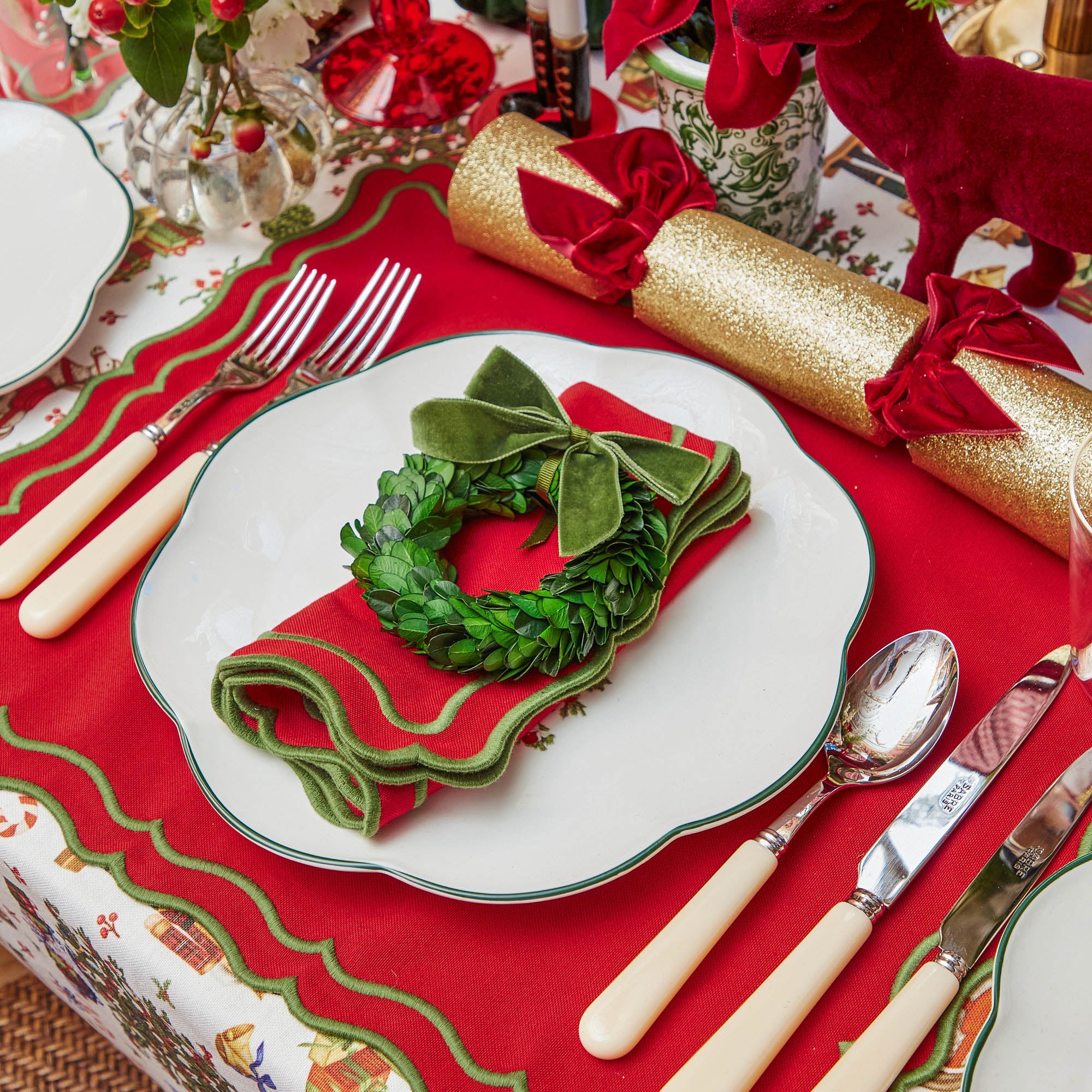 Katherine Red & Green Napkins (Set of 4)