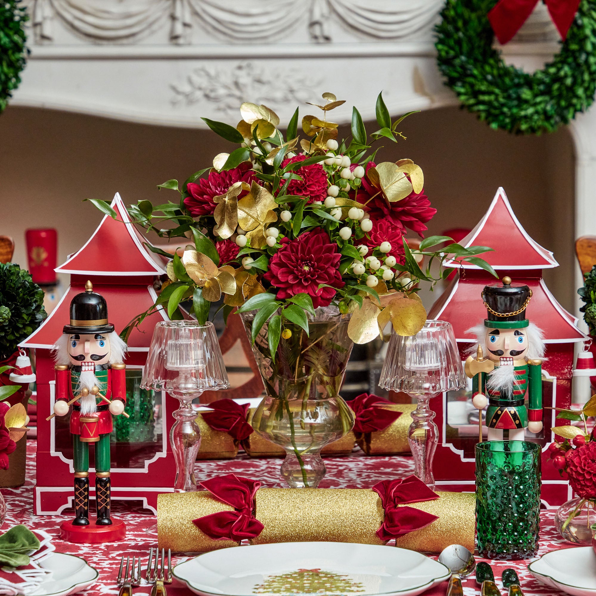 Create a cheerful ambiance with the Berry Red Pagoda Lantern - the ideal choice for adding a touch of color to your surroundings.