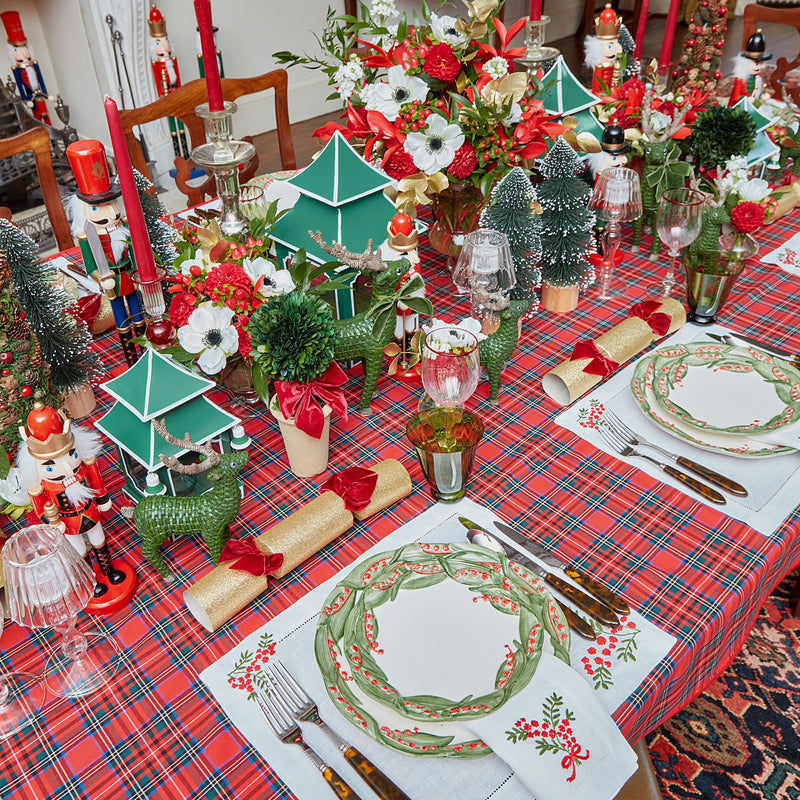 Red Berry White Linen Placemats (Set of 4) – Mrs. Alice