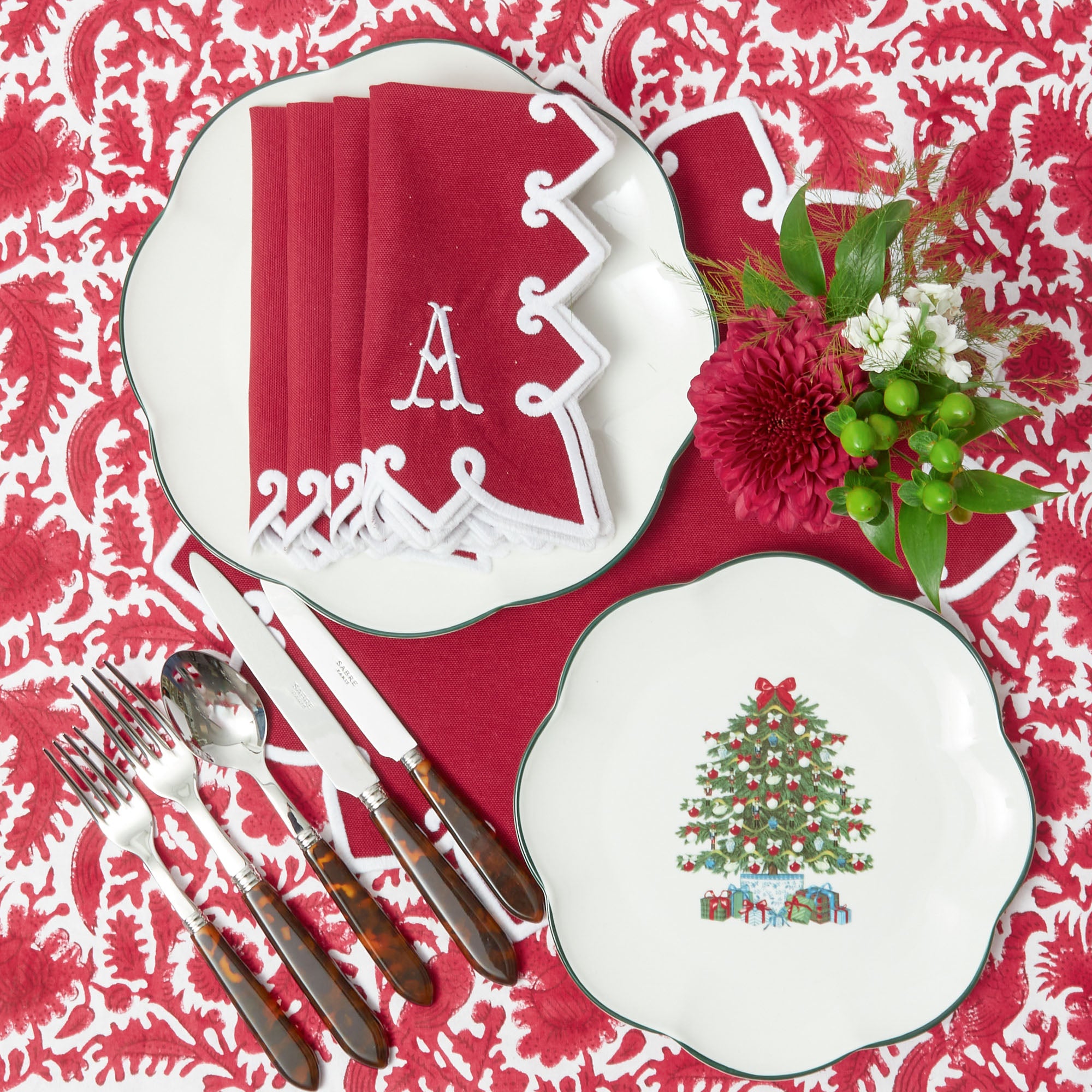 Red Berry White Linen Placemats (Set of 4) – Mrs. Alice