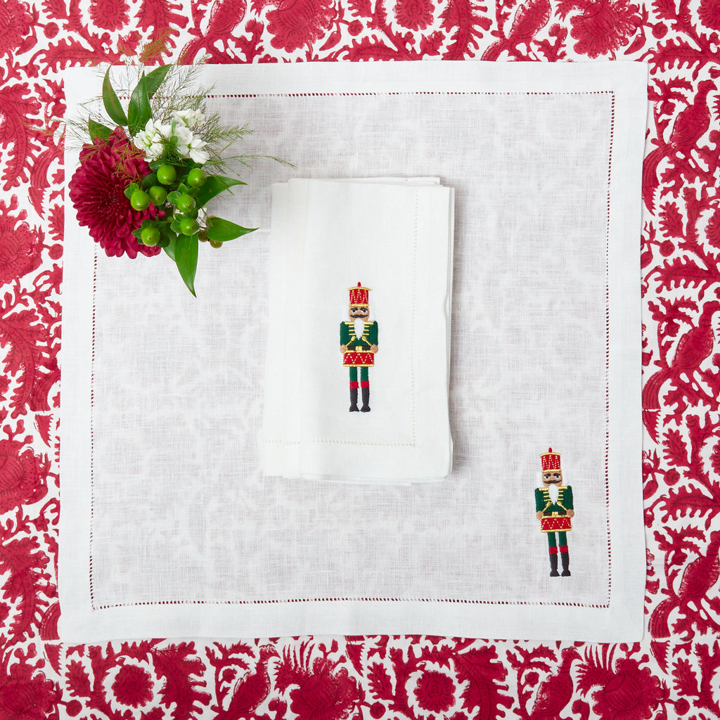 White Embroidered Jolly Nutcracker Napkins (Set of 4) – Mrs. Alice