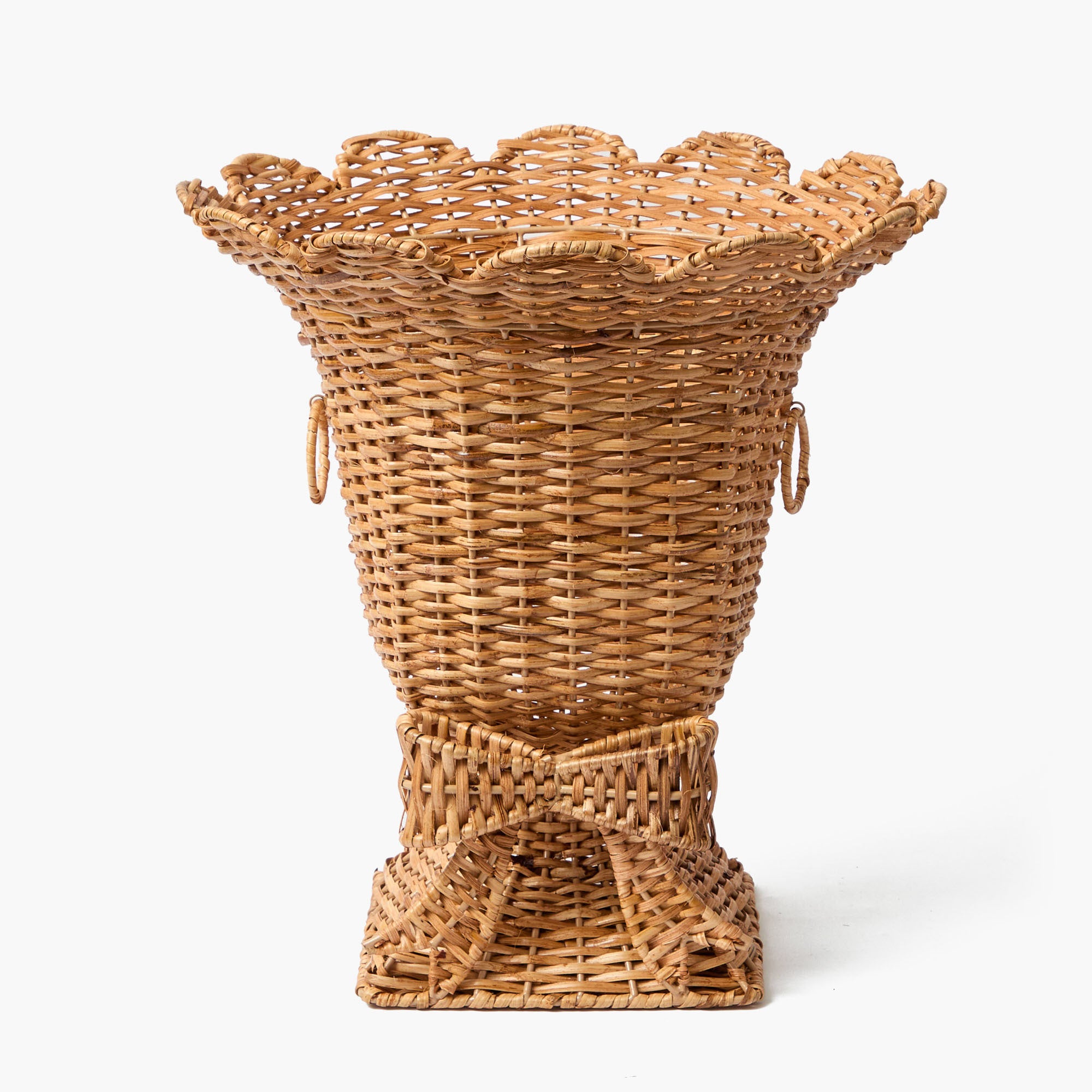 Liliana Bow Scalloped Rattan Urn & Pedestal