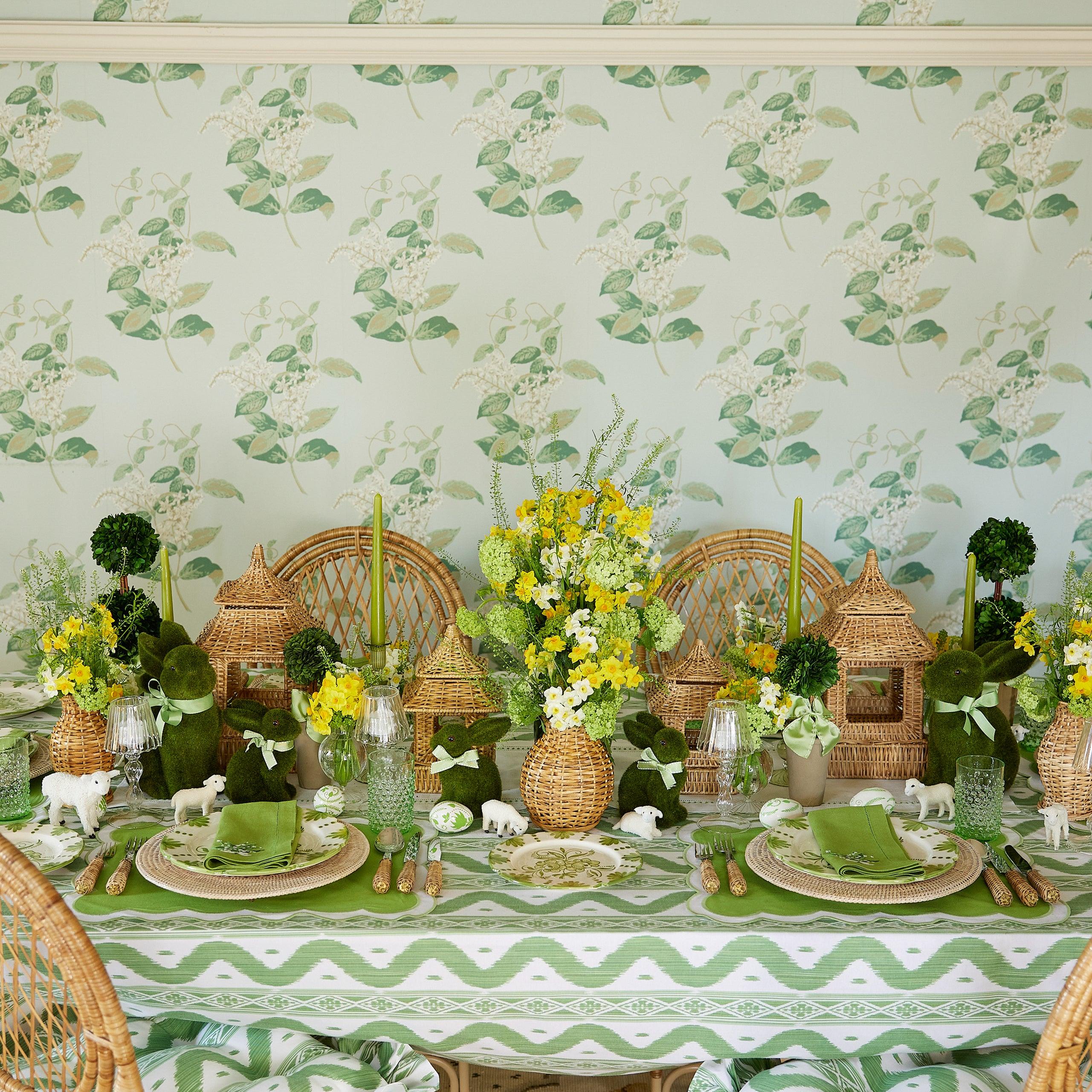 https://www.mrsalice.com/cdn/shop/files/lily-of-the-valley-table-runner-mrs-alice-7_2cf63b82-bcf2-44a8-b762-4079bd11cd9a.jpg?v=1689349124