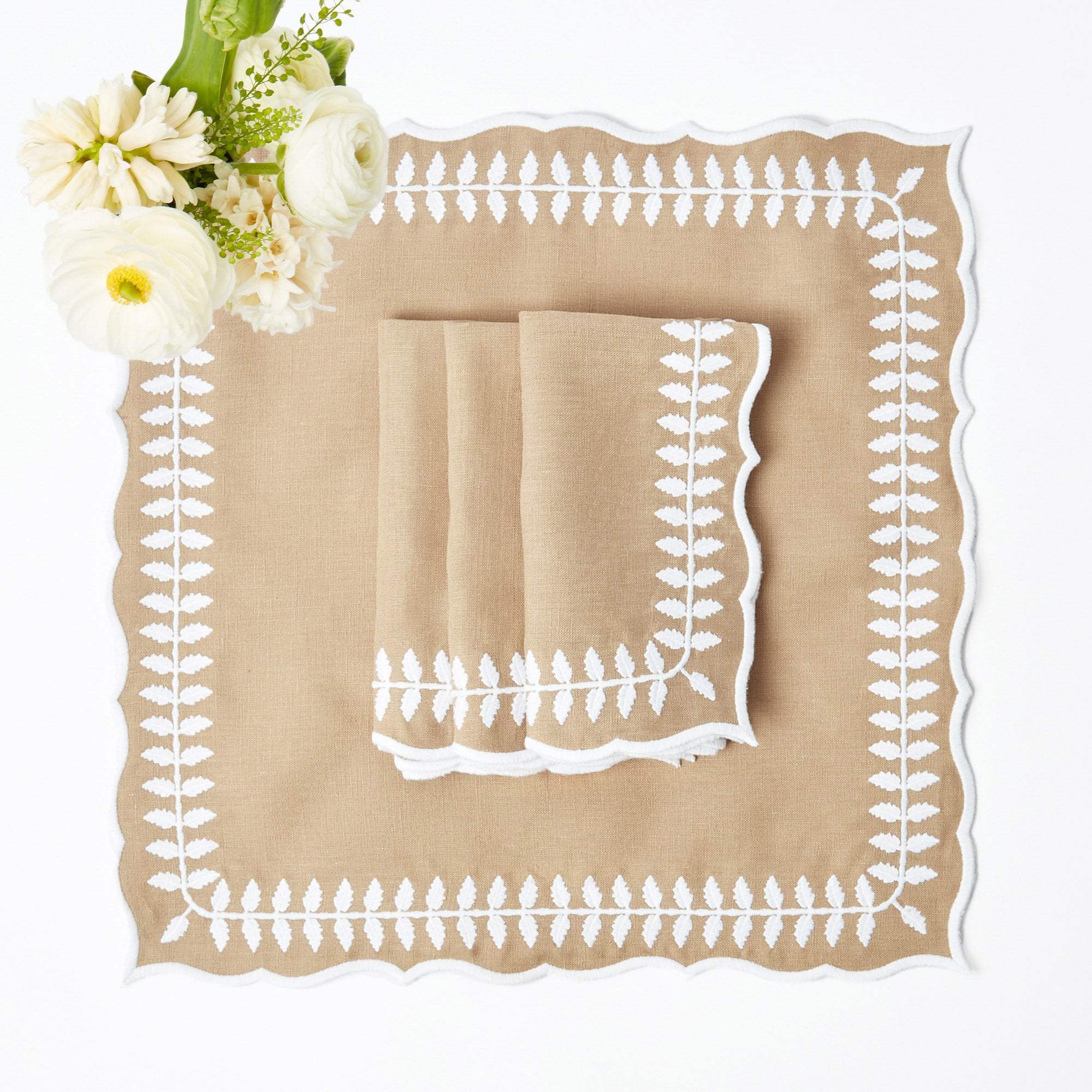 Natural Laurel Napkins (Set of 4)