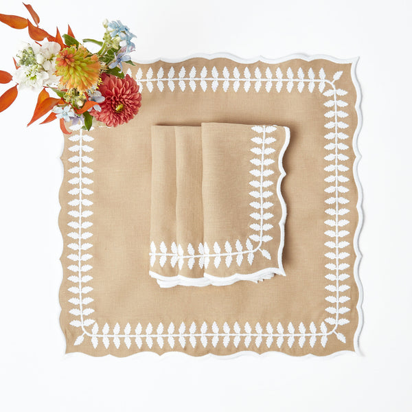 White & Gold Laurel Napkins (Set of 4) – Mrs. Alice