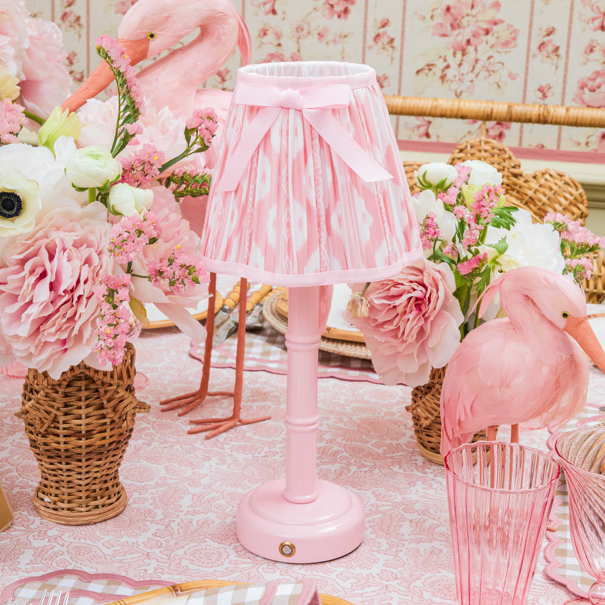 Pink Leonora Lacquer Rechargeable Lamp