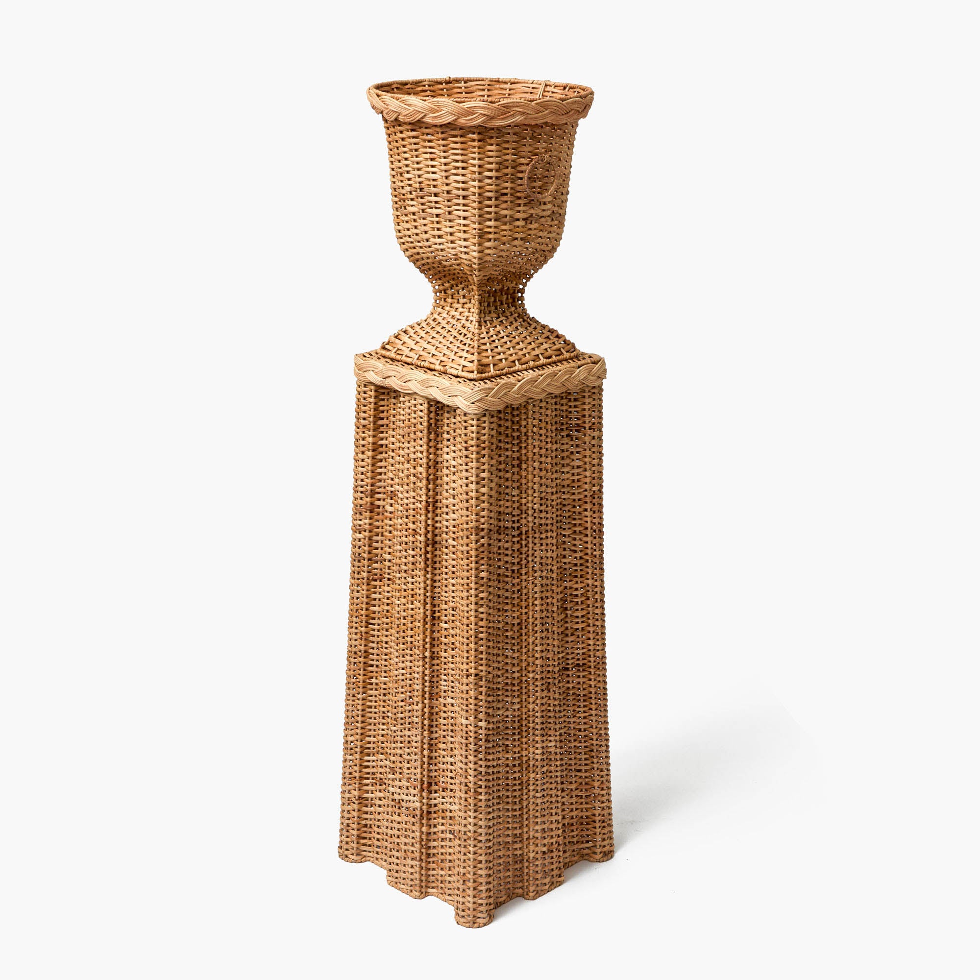 Bettina Rattan Urn