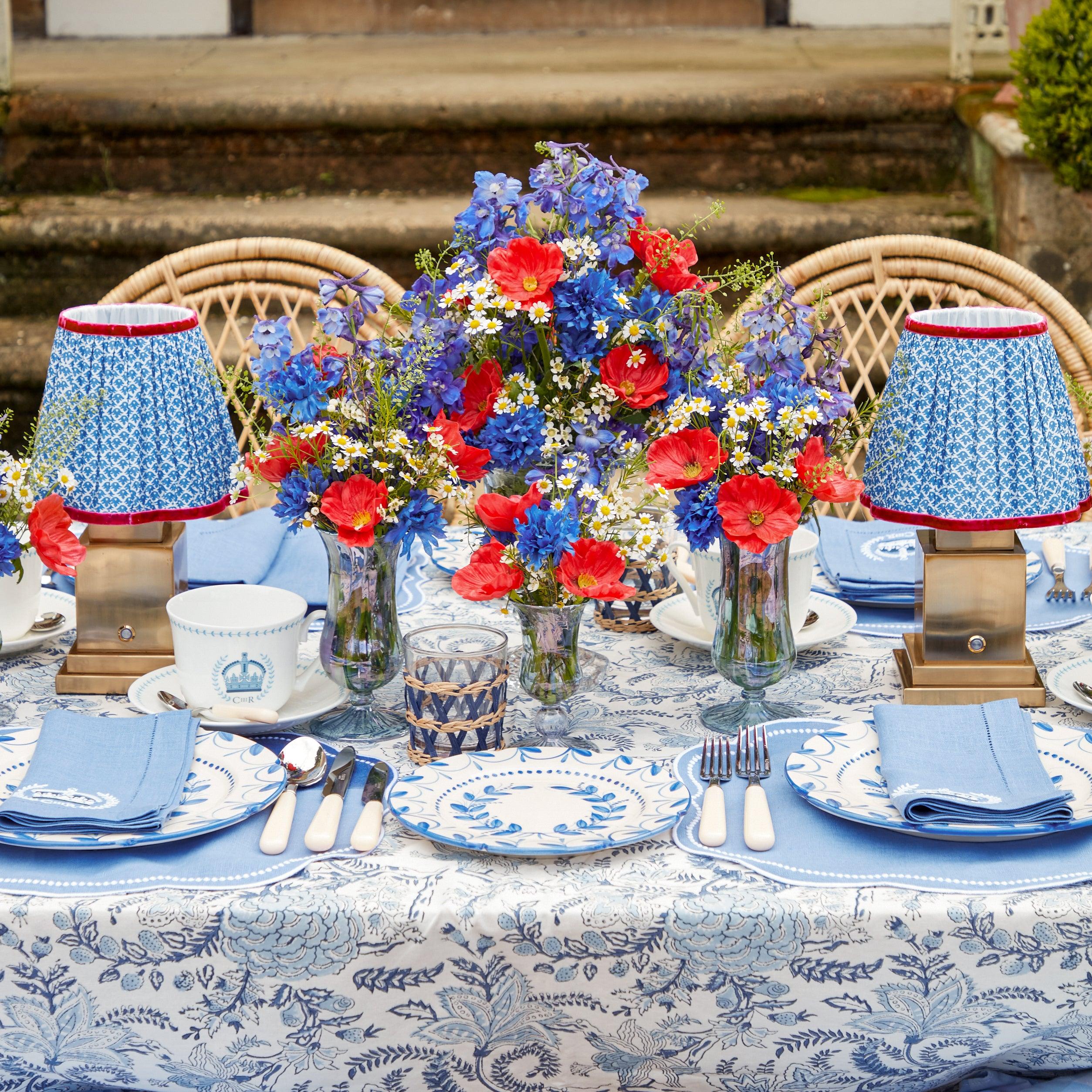 Rechargeable Lamp with Blue Lotus Lampshade - Mrs. Alice