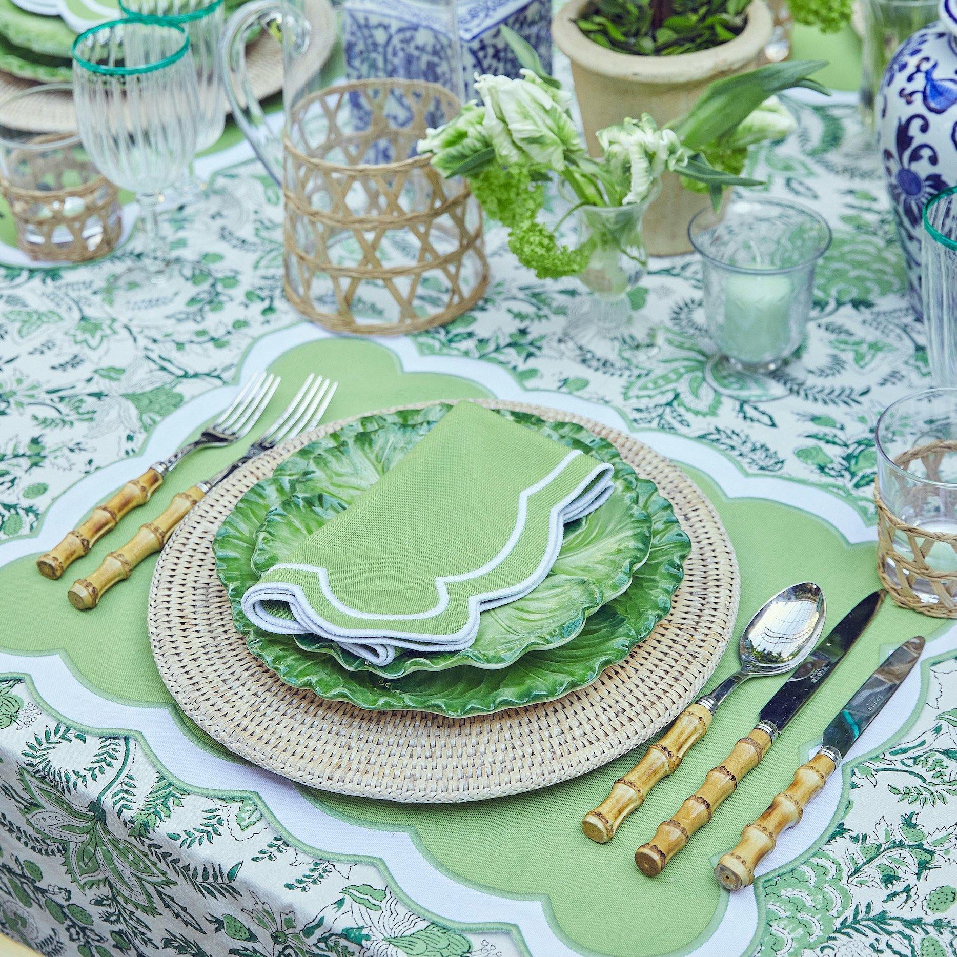 Elegant Emeral Green Embroidered Linen Placemats and Napkins Set