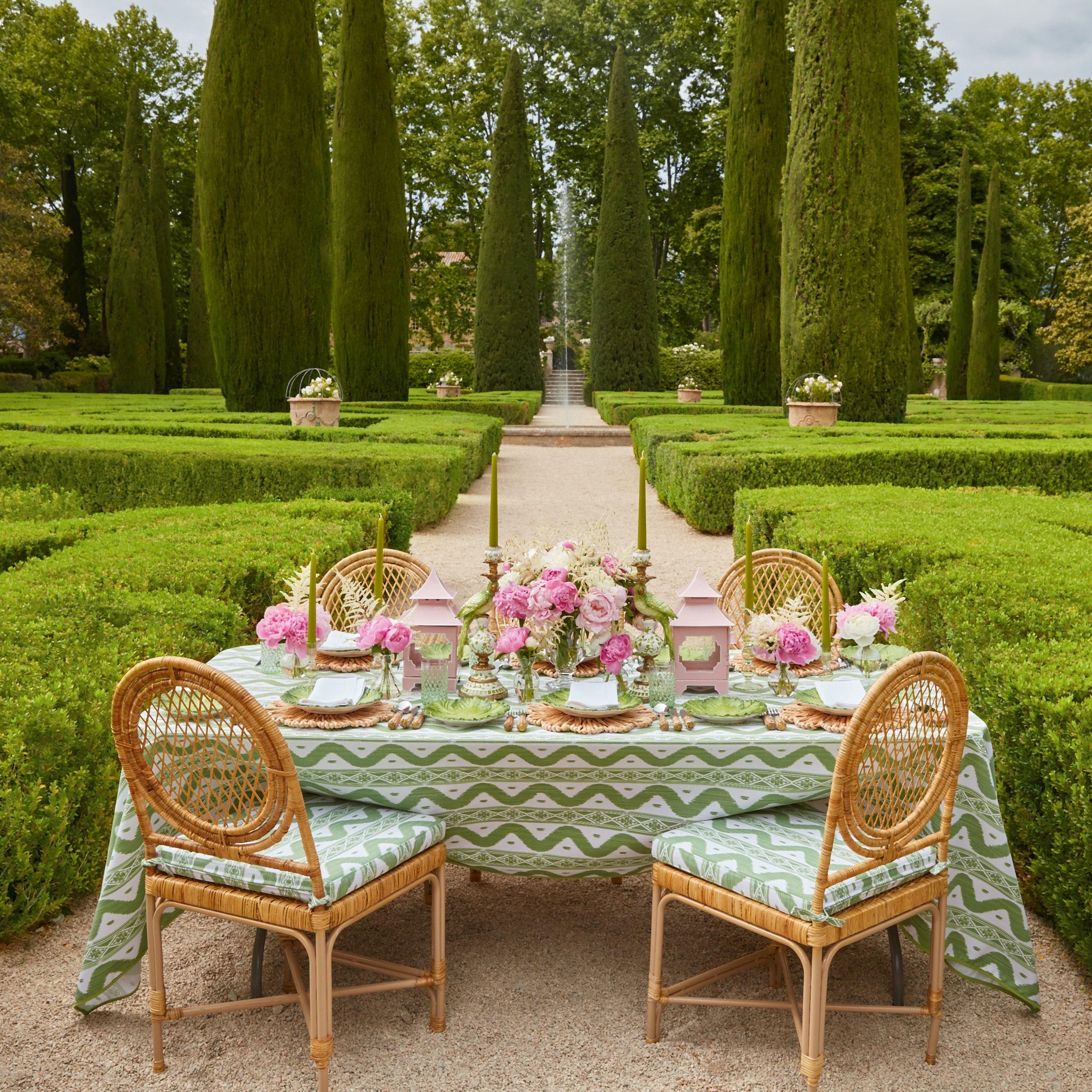 Serena Green Cabbage Dinner Plate