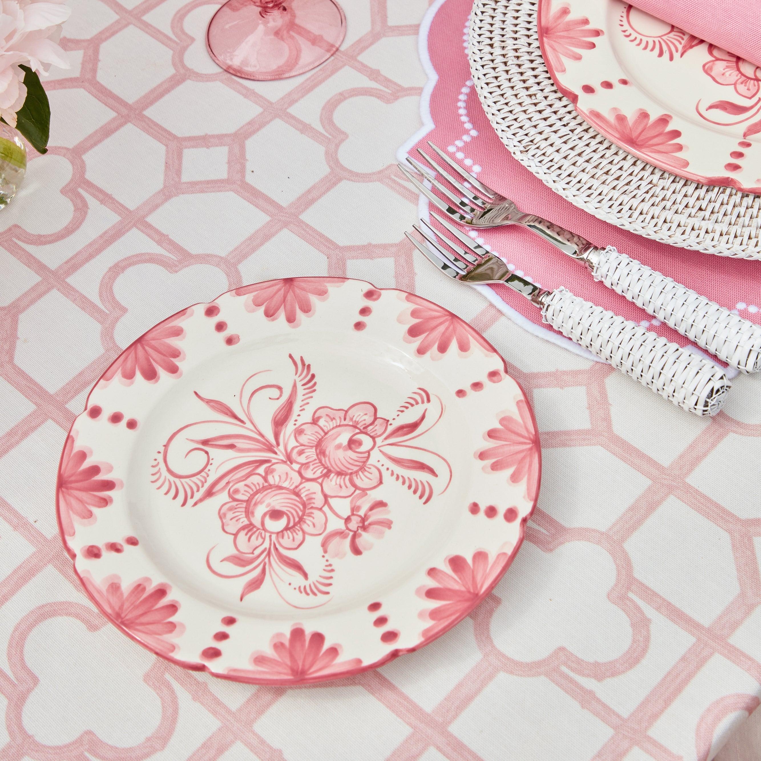 Seville Pink Gardênia Starter Plate (set of 4) - Mrs. Alice