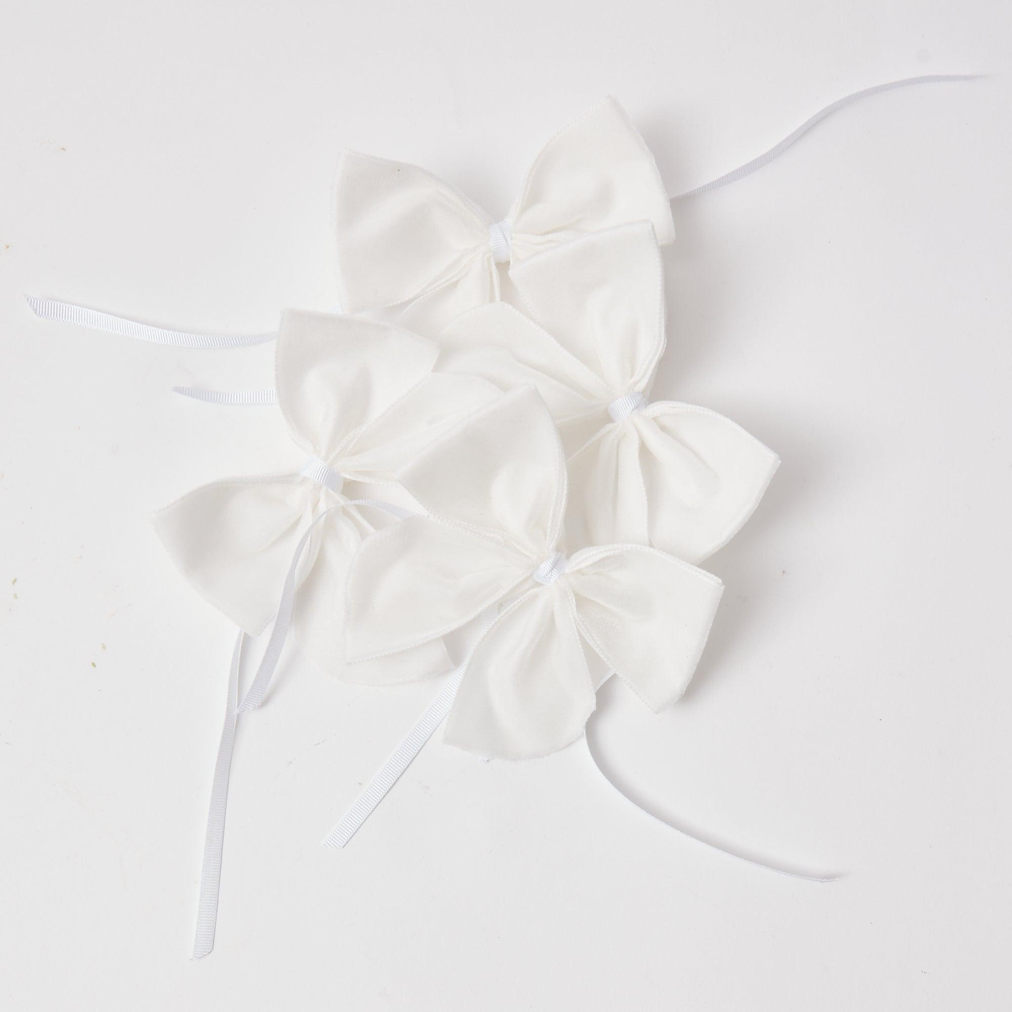 Snow White Velvet Napkin Bows (Set of 4) - Mrs. Alice