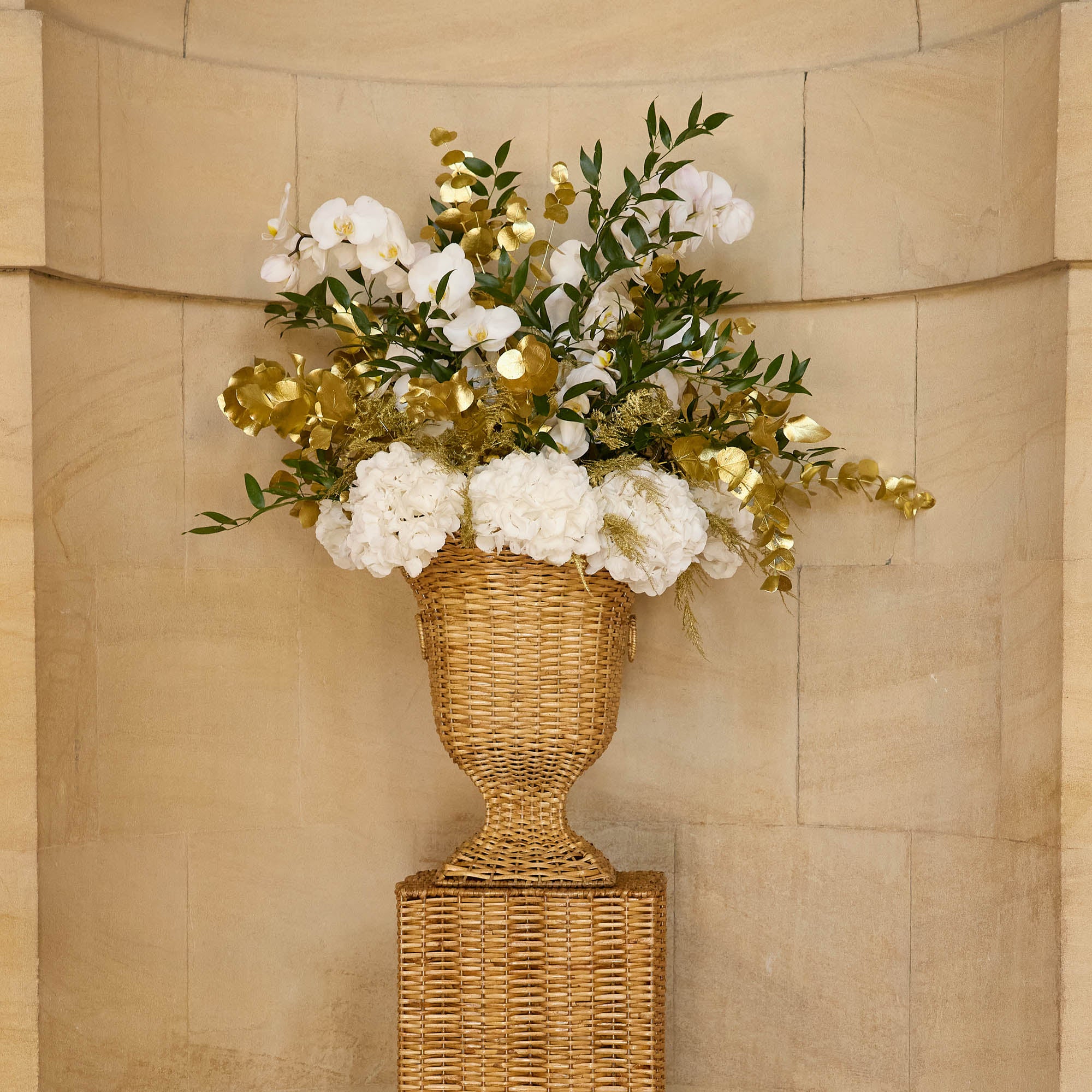 Liliana Scalloped Rattan Urn