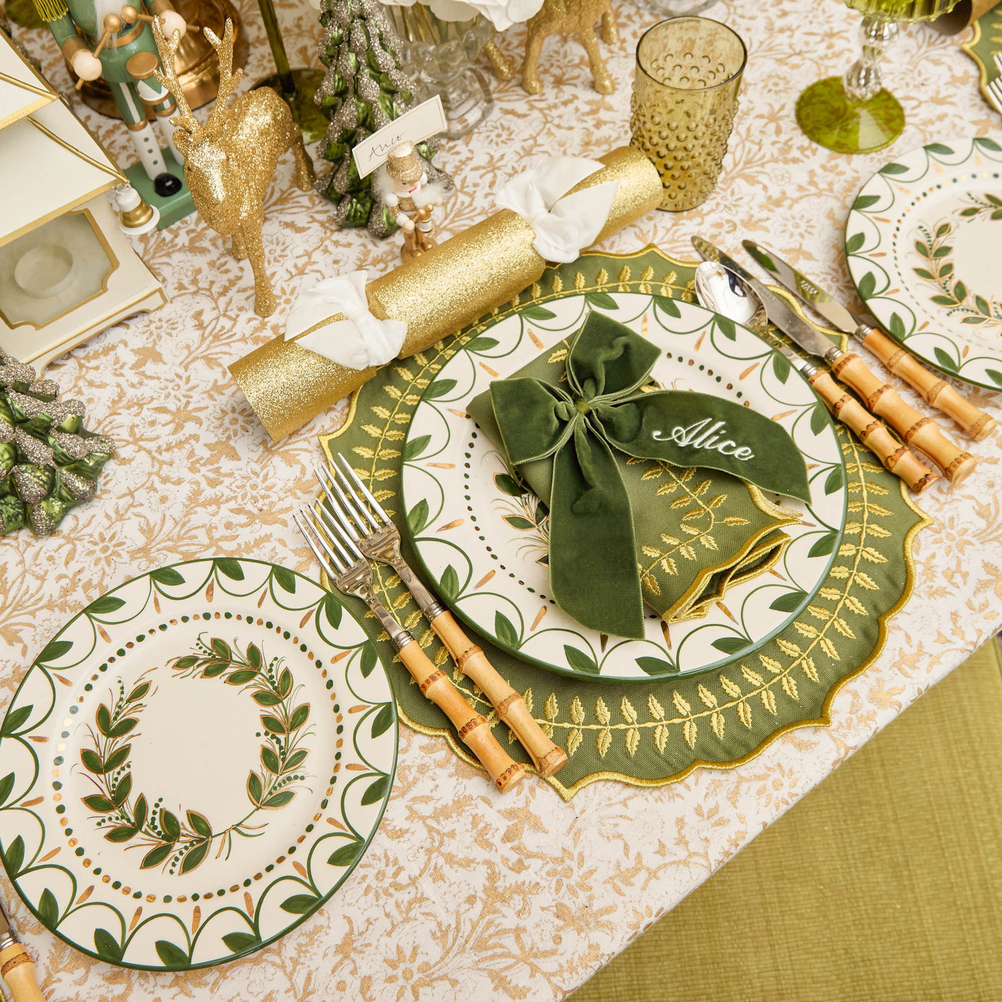 Green & Gold Laurel Napkins (Set of 4)