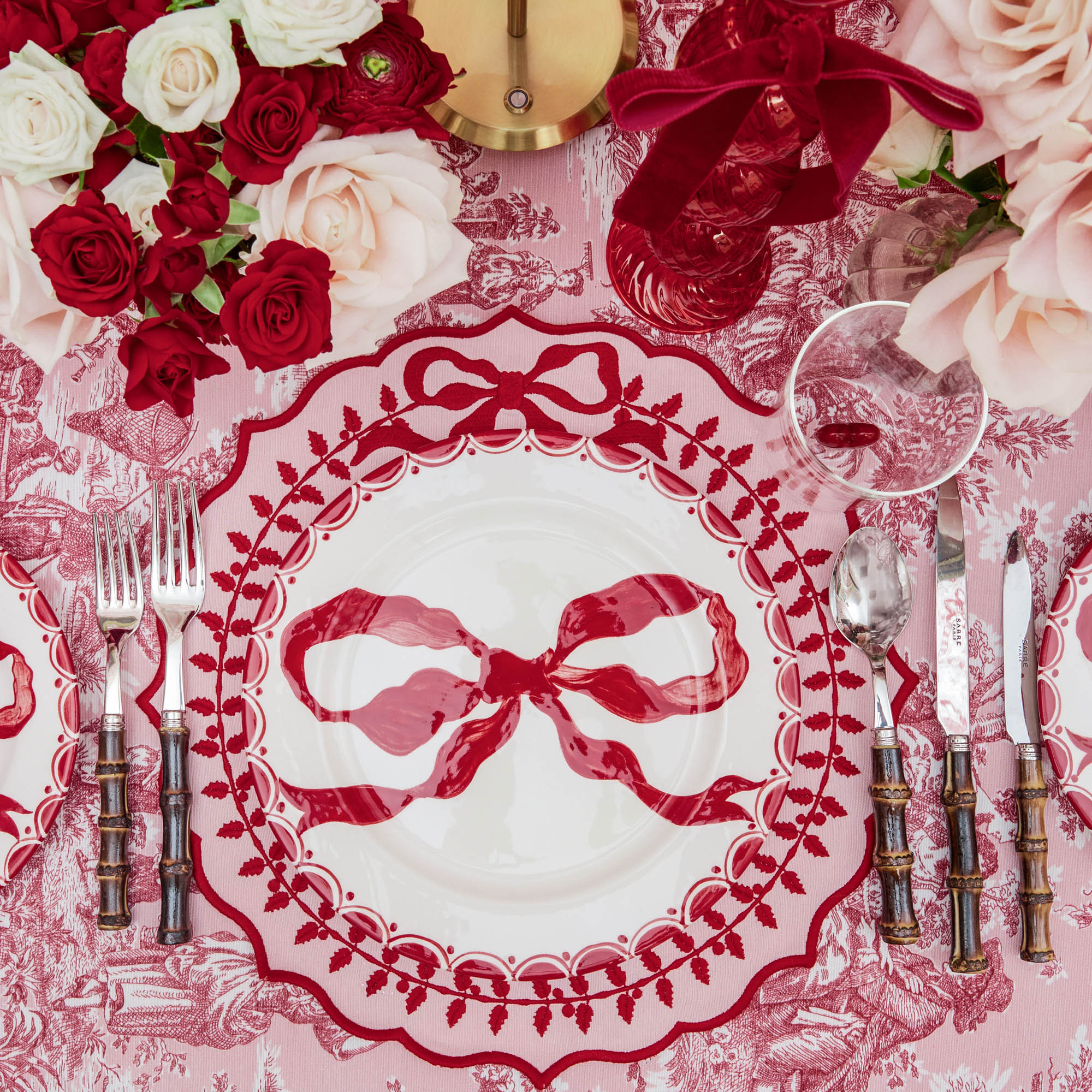 Marilyn Red Bow Dinner & Starter Plates (Set of 8)