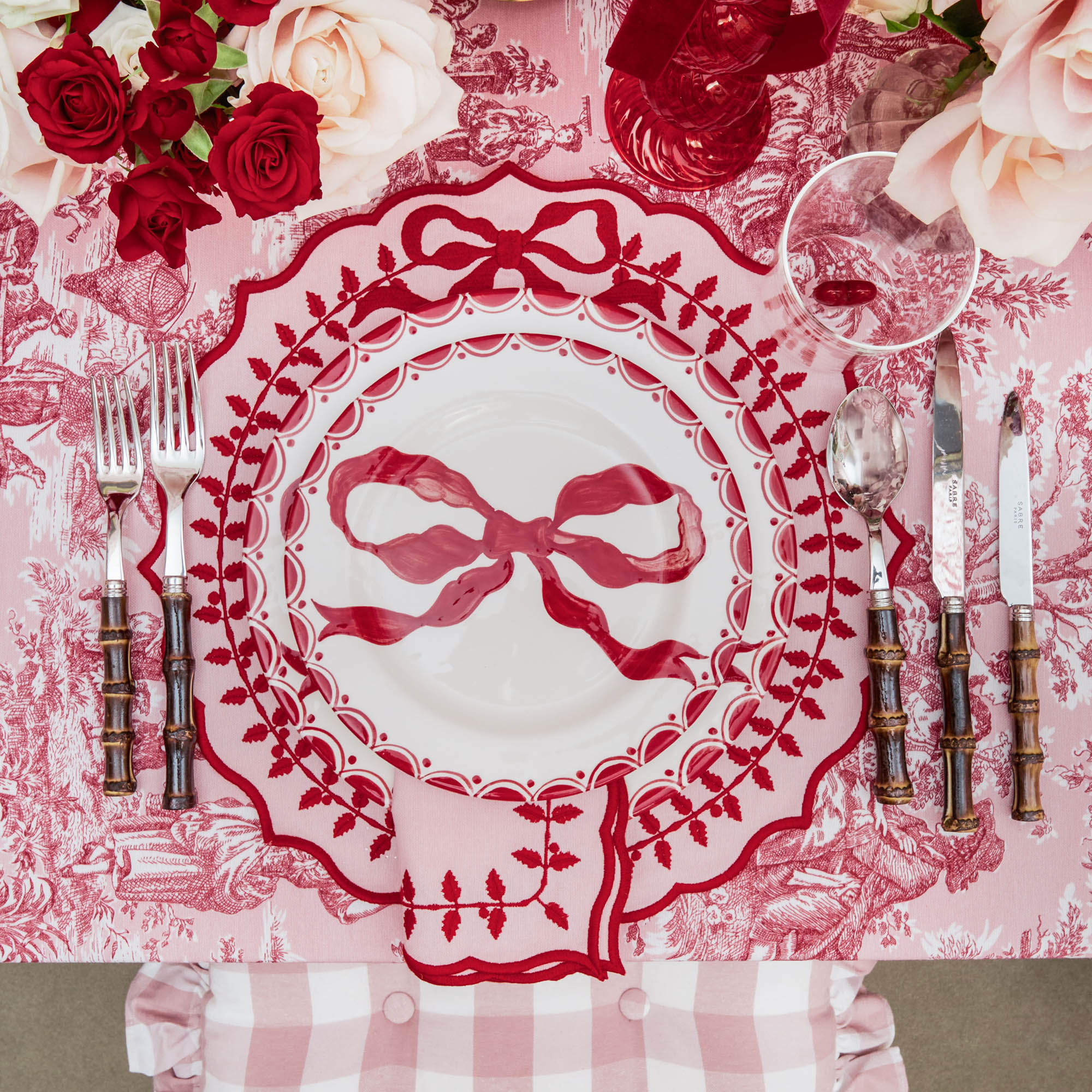 Marilyn Red Bow Dinner & Starter Plates (Set of 8)