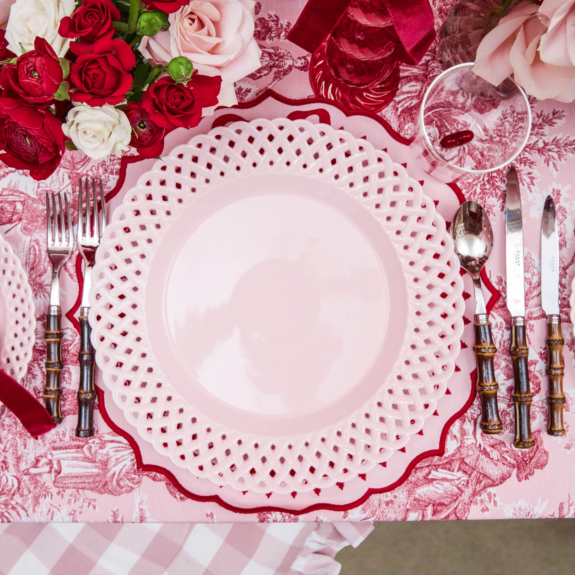 Pink Basketweave Dinner Plate (Set of 4)